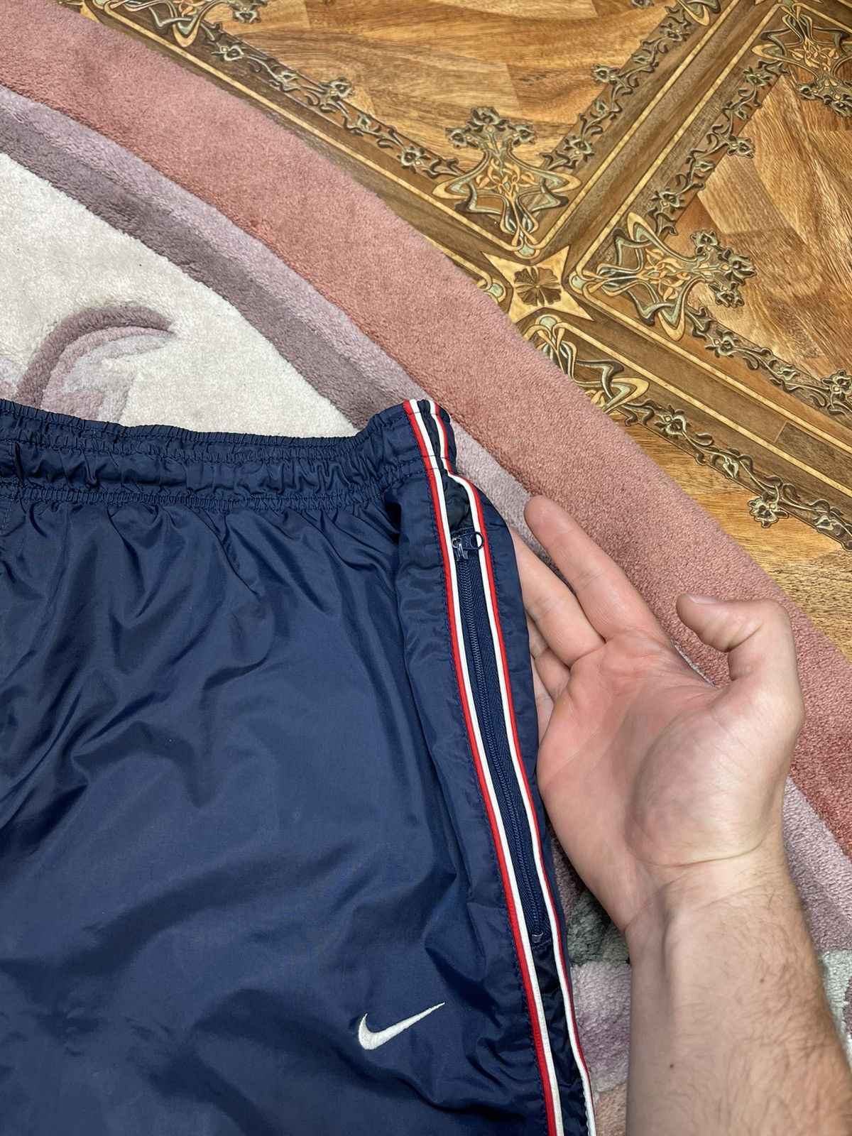 Nike Vintage Y2K Nylon Track Pants Size US 36 / EU 52 - 7 Thumbnail