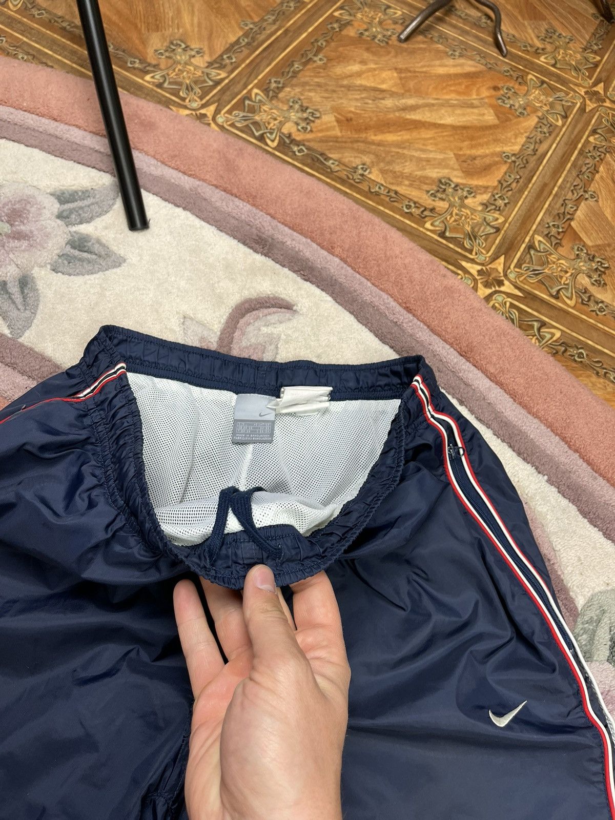 Nike Vintage Y2K Nylon Track Pants Size US 36 / EU 52 - 9 Thumbnail