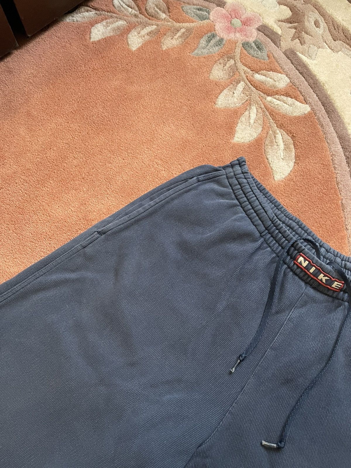 Nike Vintage 90s Nike Sweatpants Size US 39 - 11 Thumbnail