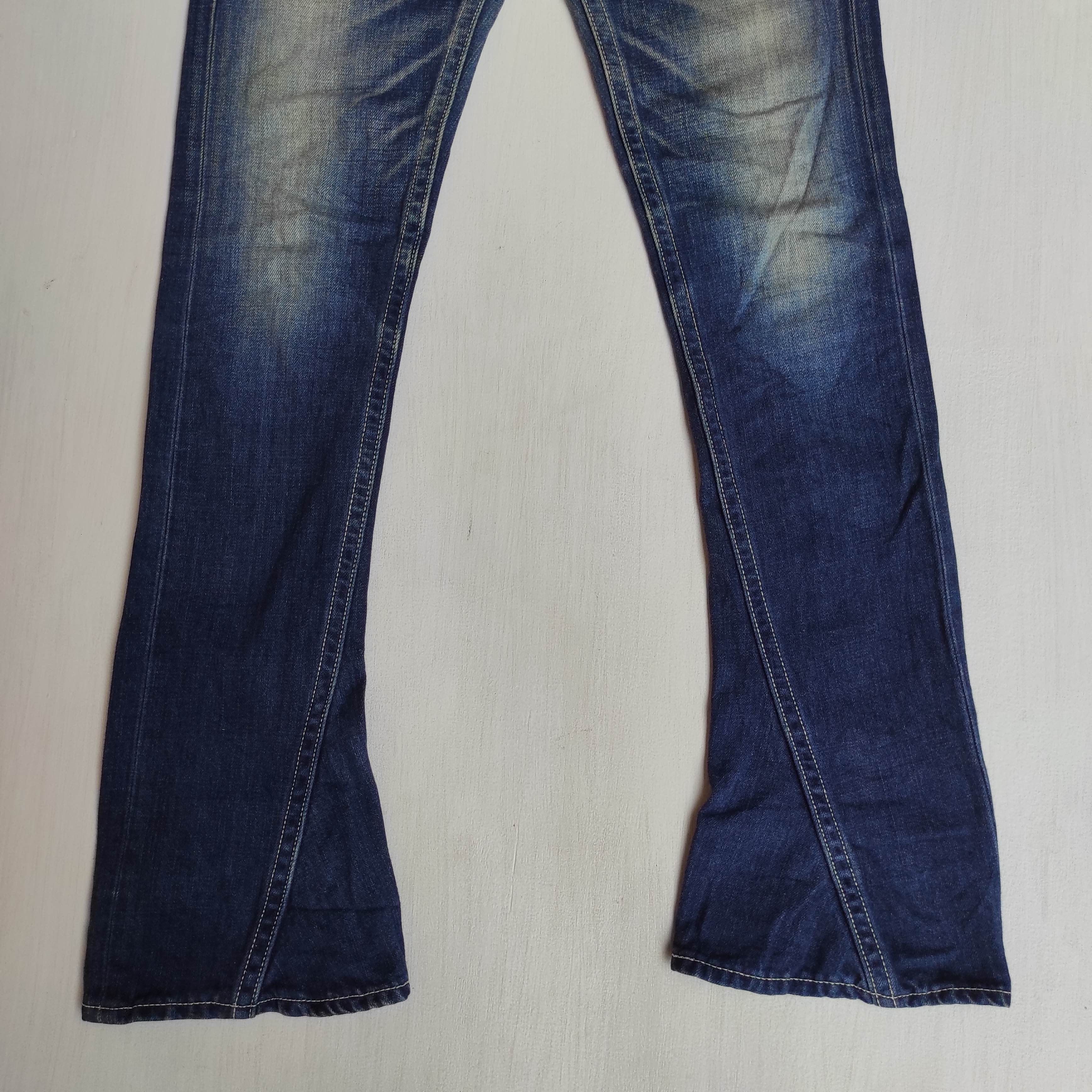 Hysteric Glamour Flare Jeans SWANKY low rise Bootcut Denim size 24 fit 26 Size US 26 / EU 42 - 4 Thumbnail