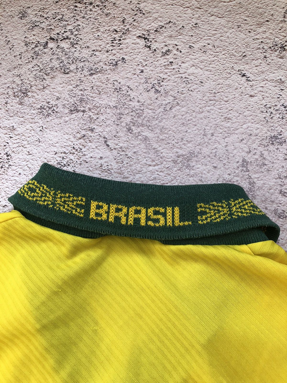 Umbro × Vintage 1993-94 Brazil Umbro Home Shirt Vintage Size US XL / EU 56 / 4 - 10 Thumbnail
