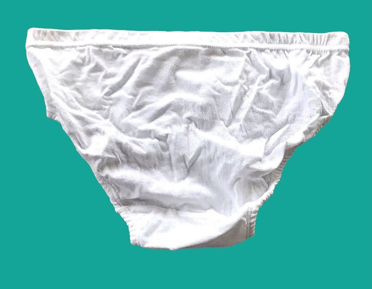 Vintage Vintage Underwear Men’s White Bikini Briefs NOS Size 36 - 4 Thumbnail
