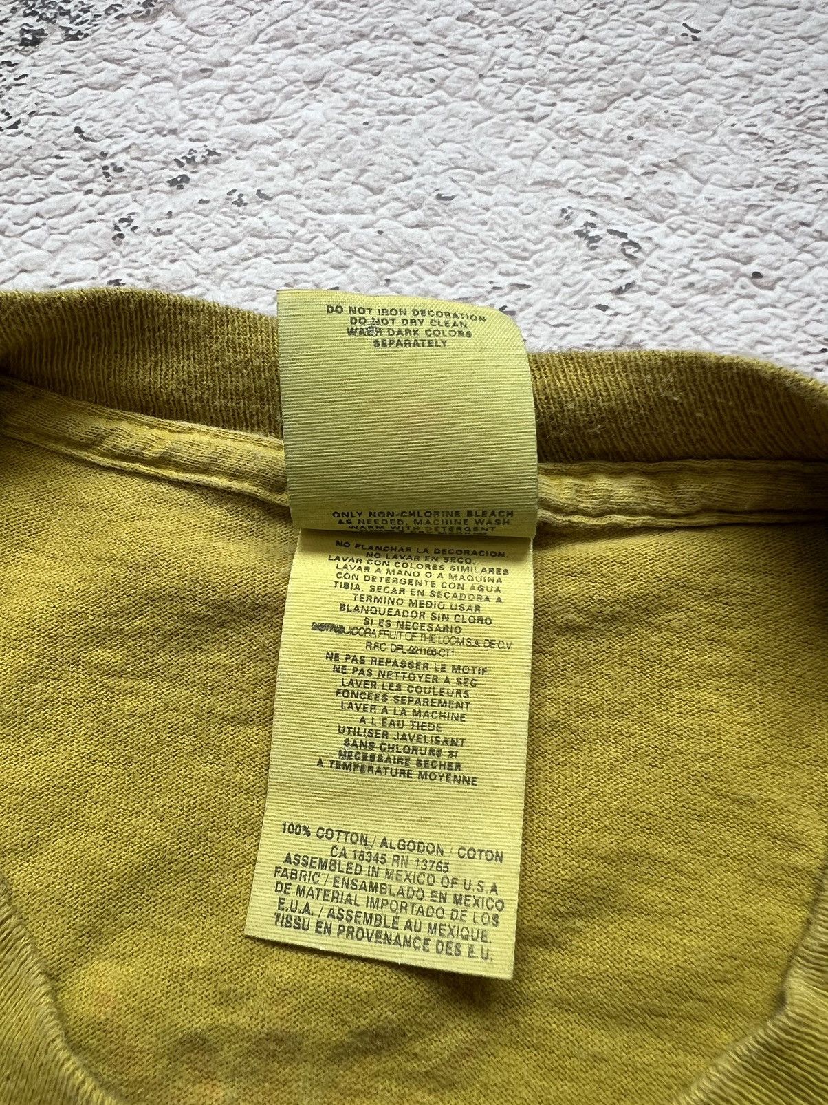 Band Tees × R.E.M. 1995 R.E.M Vintage Tour Tee Size US L / EU 52-54 / 3 - 4 Thumbnail