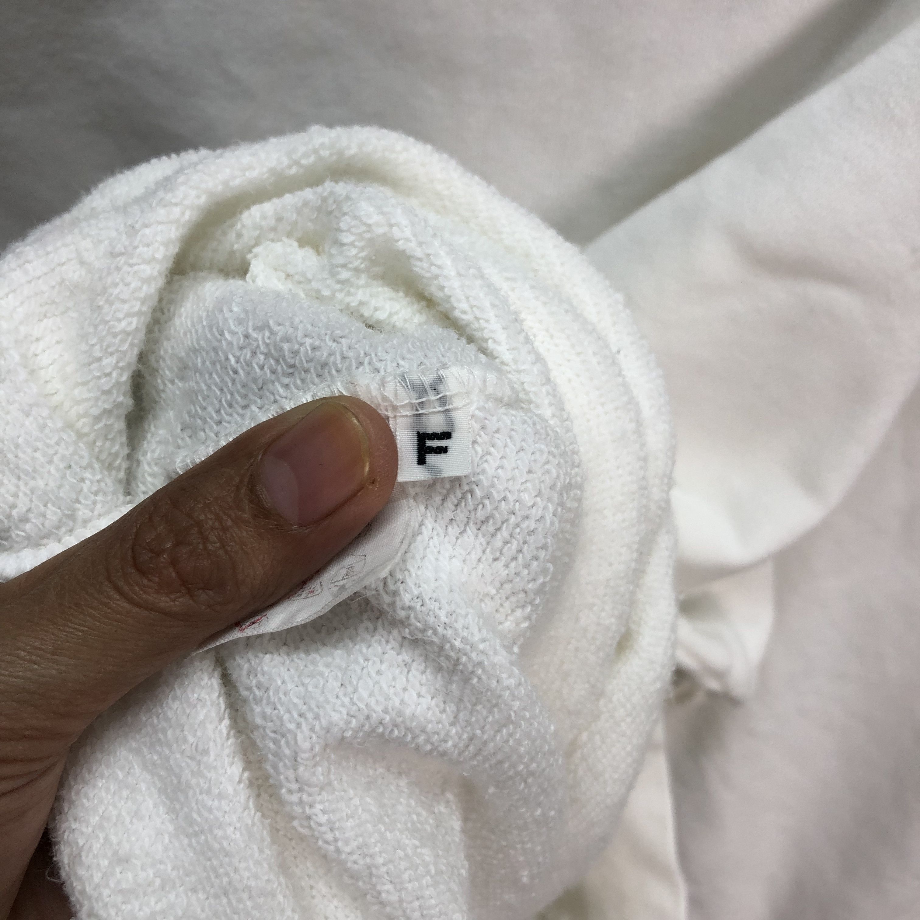 Kenzo VINTAGE KENZO JEANS BACK BIG LOGO WHITE SWEATSHIRT #5225-180 Size US L / EU 52-54 / 3 - 8 Thumbnail
