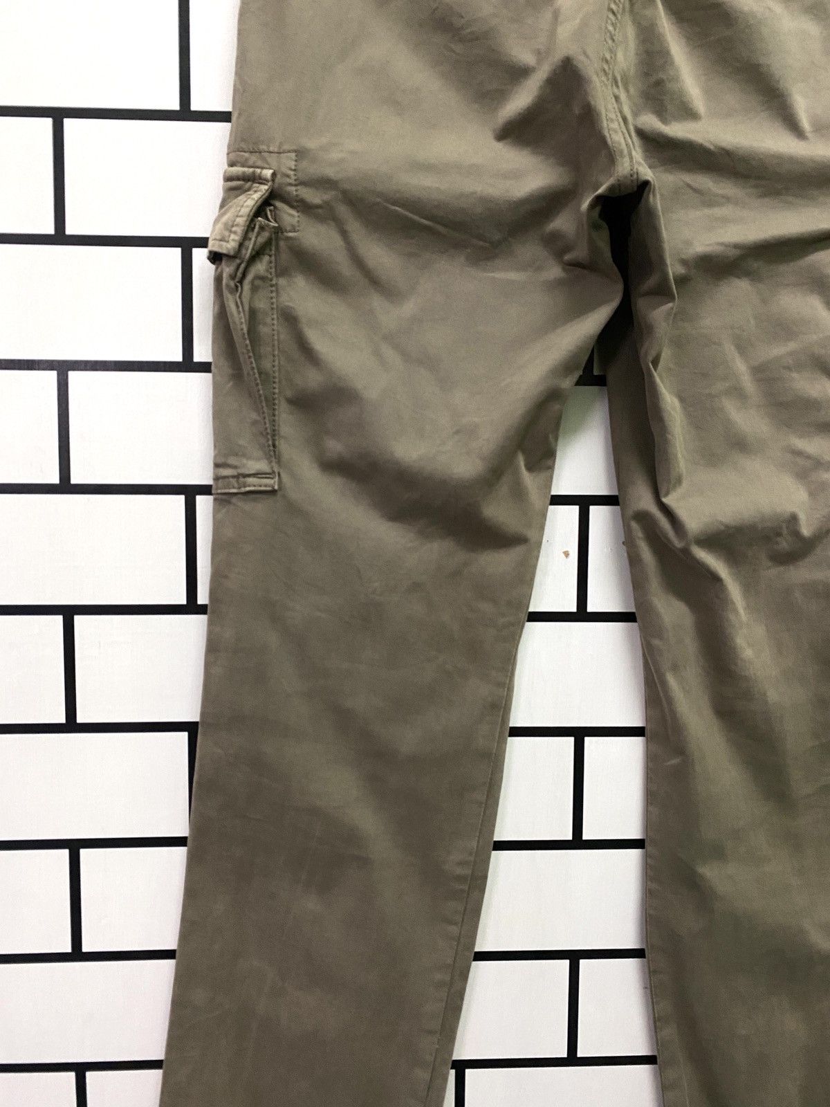 Japanese Brand × Uniqlo Japanese UNIQLO Multipocket Cargo Pants Size US 29 - 13 Thumbnail