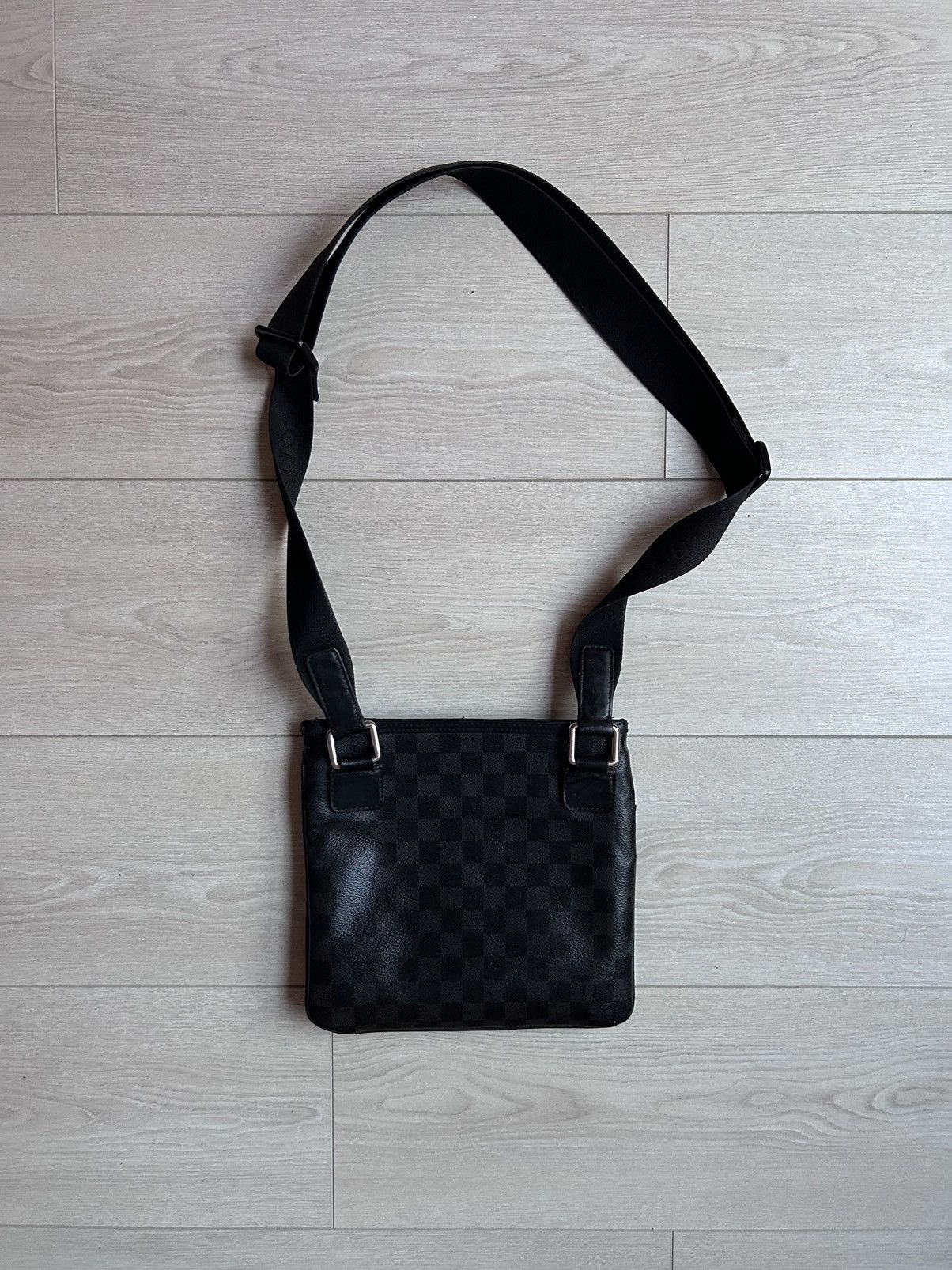 Louis Vuitton ouis Vuitton Thomas Handbag Damier Graphite Black Size ONE SIZE - 2 Thumbnail