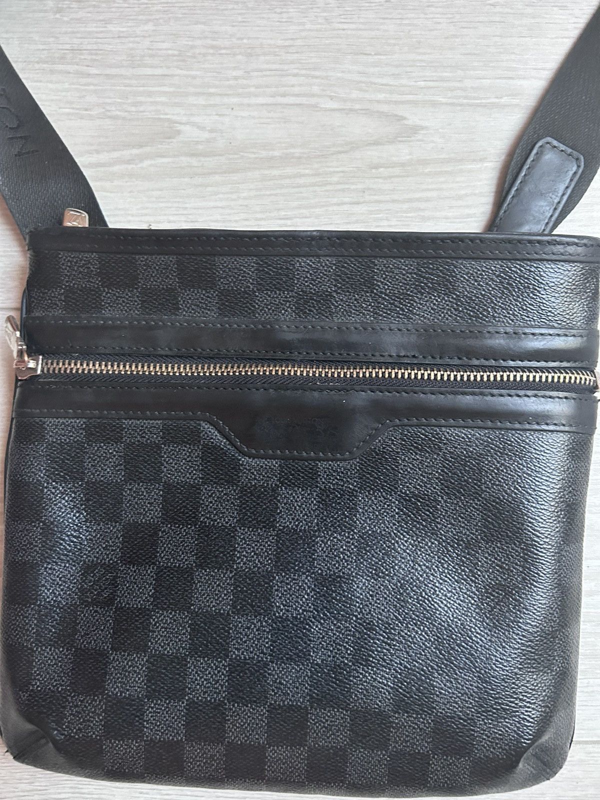 Louis Vuitton ouis Vuitton Thomas Handbag Damier Graphite Black Size ONE SIZE - 3 Thumbnail