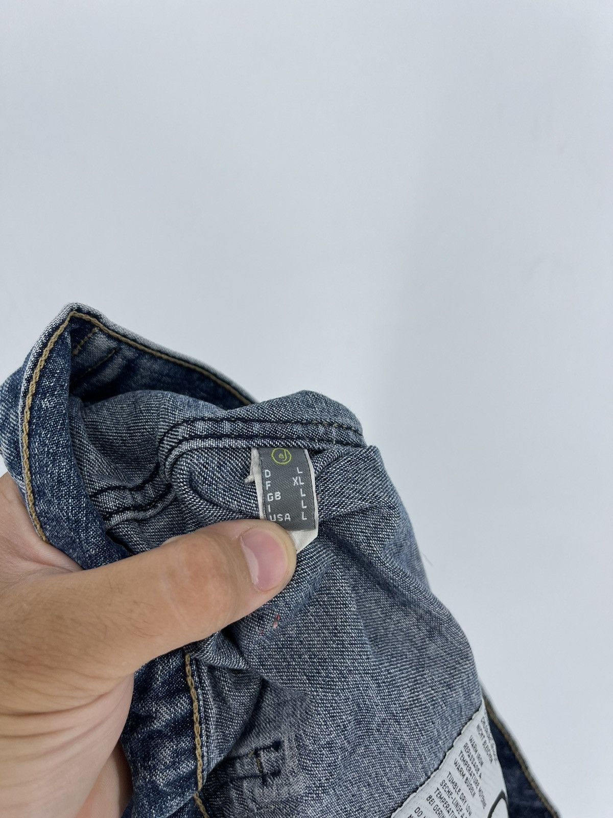 Vintage Vintage 90s Women’s Dragon Denim Jacket Size L Size ONE SIZE - 15 Thumbnail