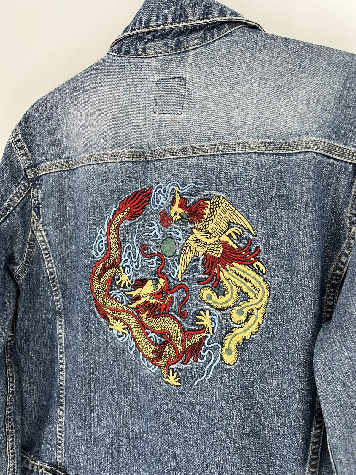 Vintage Vintage 90s Women’s Dragon Denim Jacket Size L Size ONE SIZE - 11 Thumbnail