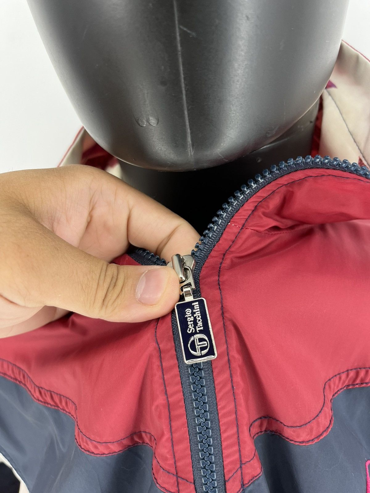 Sergio Tacchini × Vintage vintage 90s Sergio Tacchini Light Jackets Travis Style Size US L / EU 52-54 / 3 - 8 Thumbnail