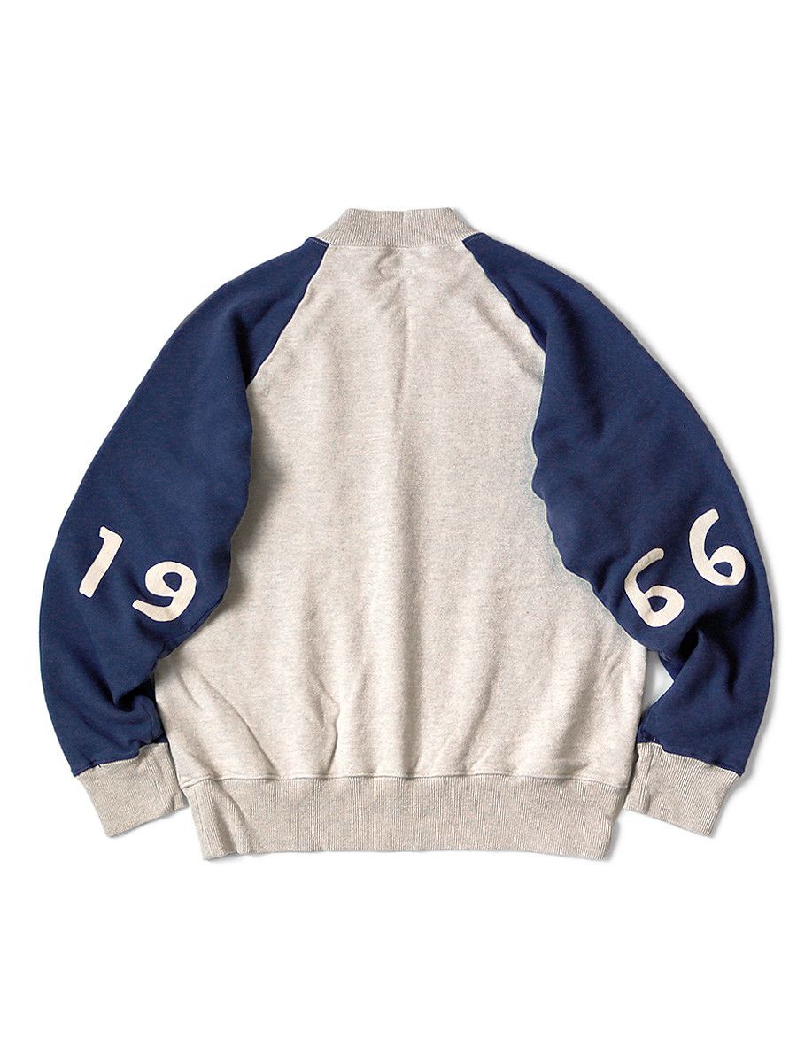 image of Kapital 2-Tone Fleece Raglan Mock Neck 1966 Sweatshirt in Gray Navy, Men's (Size XL)