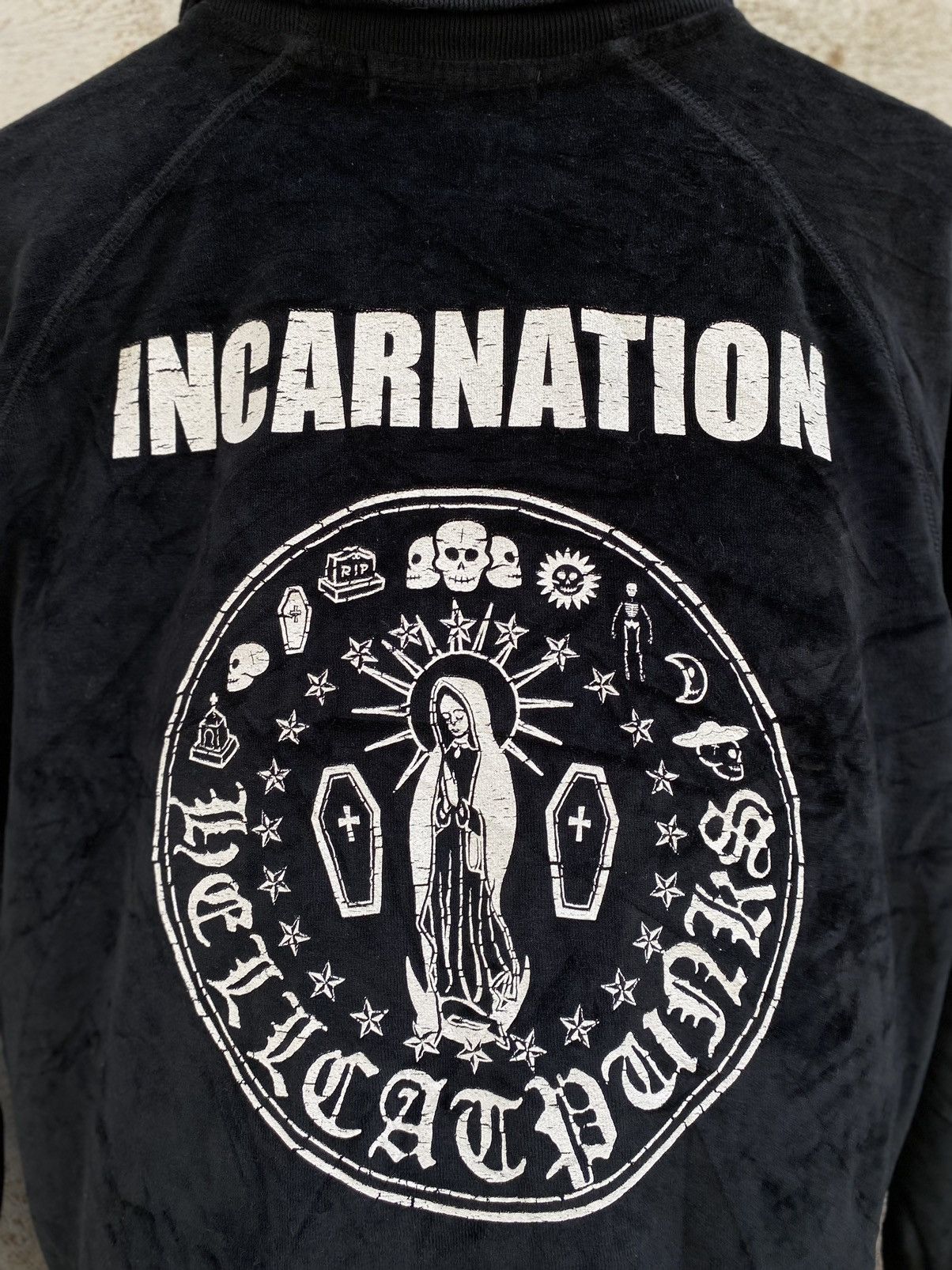 20471120 × Beauty Beast × Japanese Brand 🔥OFFER🔥Hellcat Punks “Incarnation” Velvet Zip Up Sweatshirt Size US S / EU 44-46 / 1 - 4 Thumbnail