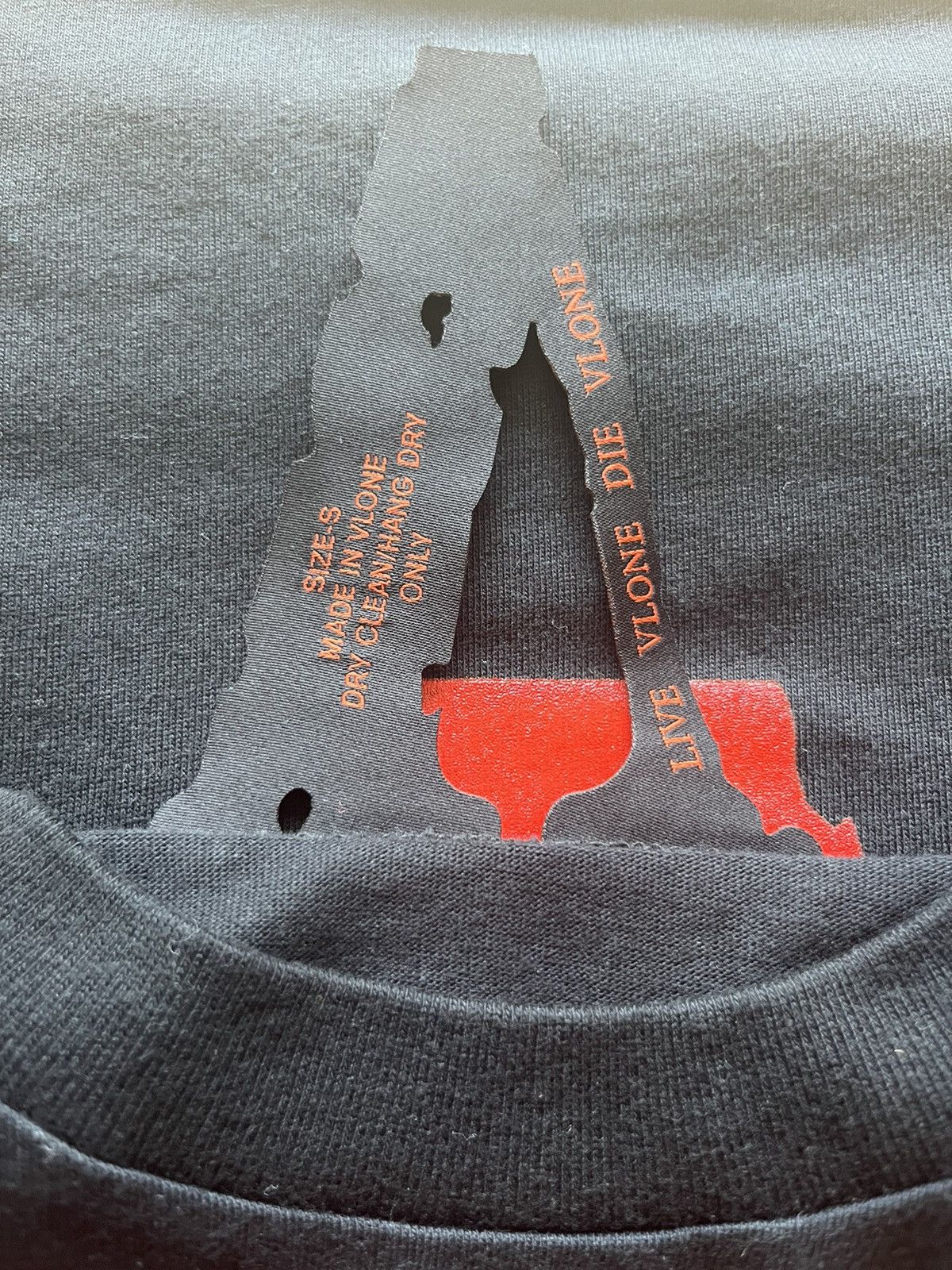 Vlone Vlone Red Friends T-shirt Black Size Small Size US S / EU 44-46 / 1 - 3 Thumbnail