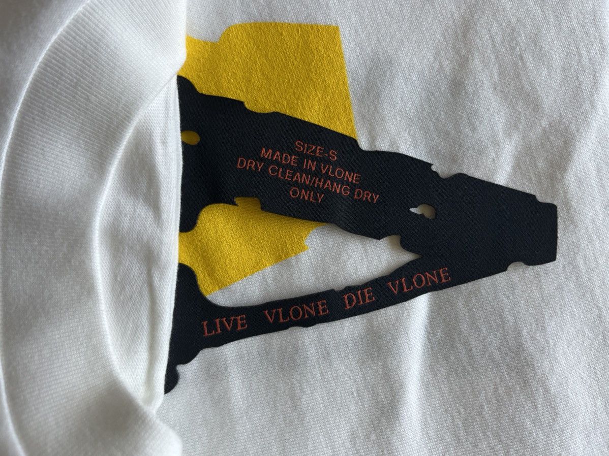 Vlone Vlone Yellow Staple T-shirt White Size Small Size US S / EU 44-46 / 1 - 3 Thumbnail