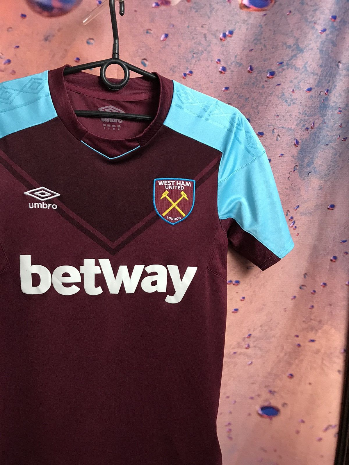 Vintage Vintage West Ham streetwear soccer jersey Size US S / EU 44-46 / 1 - 1 Thumbnail