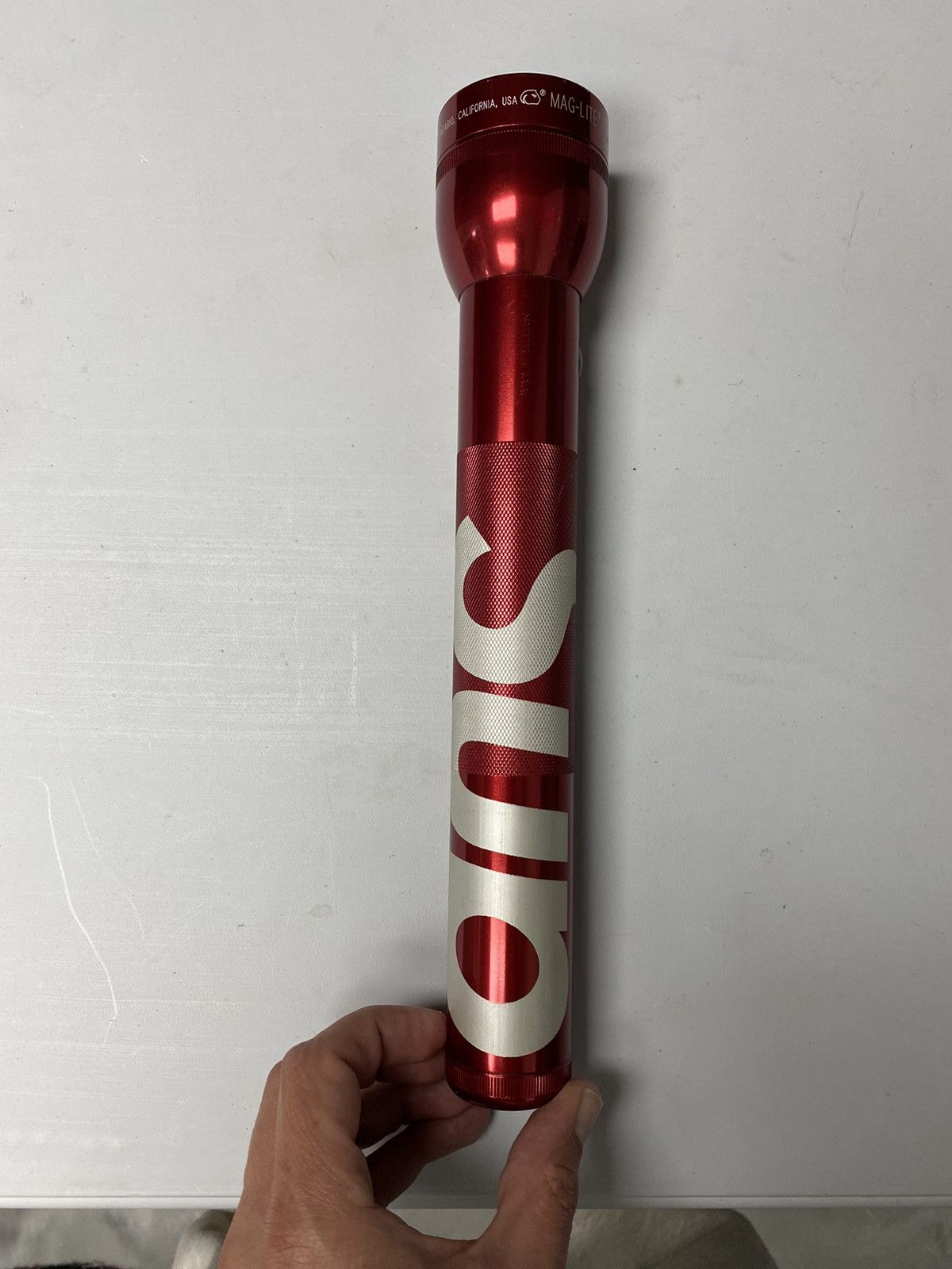 image of Supreme Mag Lite Flashlight Sample Red Large, Men's