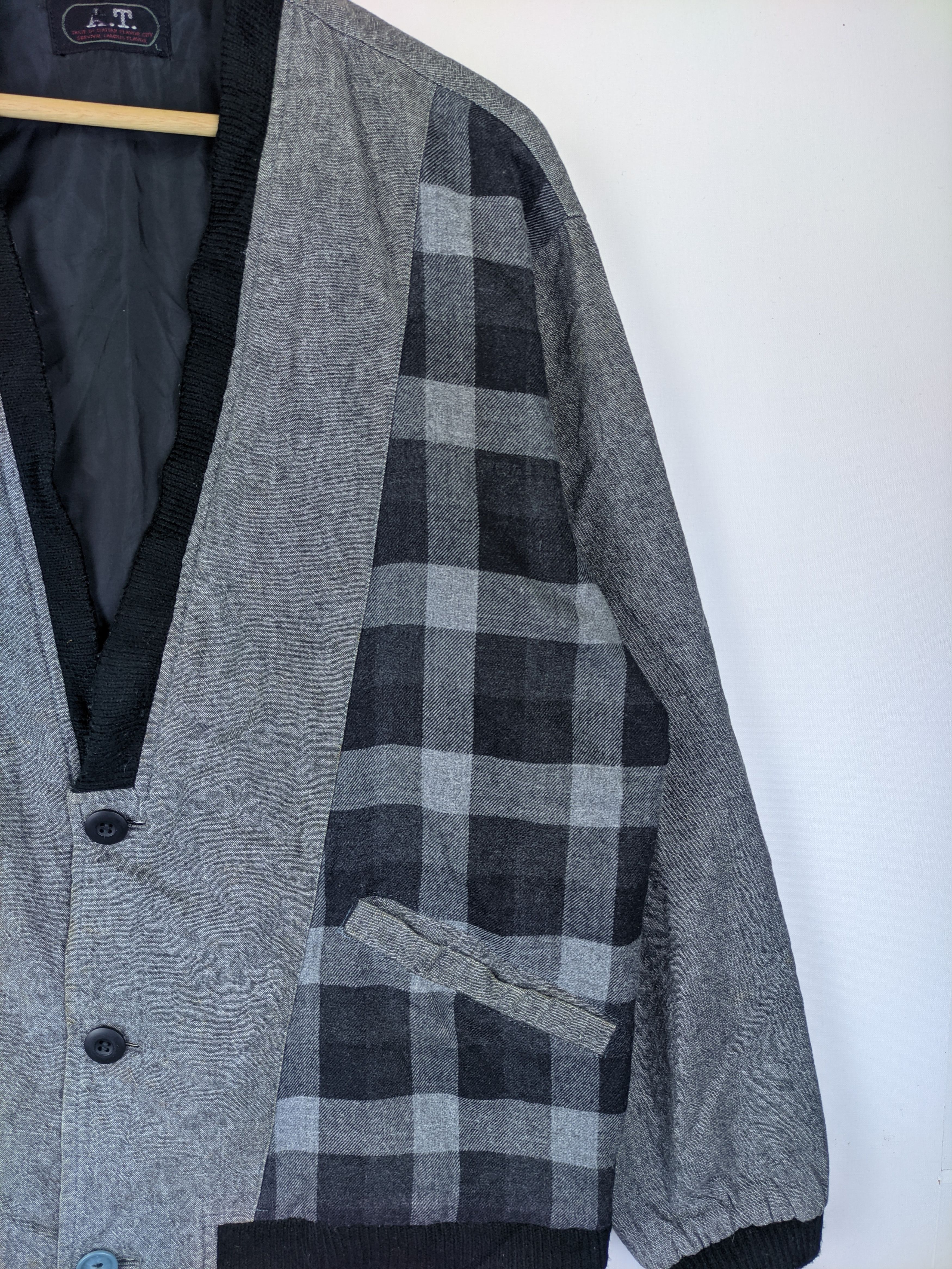 Japanese Brand Steals🔥Cardigan Jacket Sweater by A.T Size US L / EU 52-54 / 3 - 5 Thumbnail