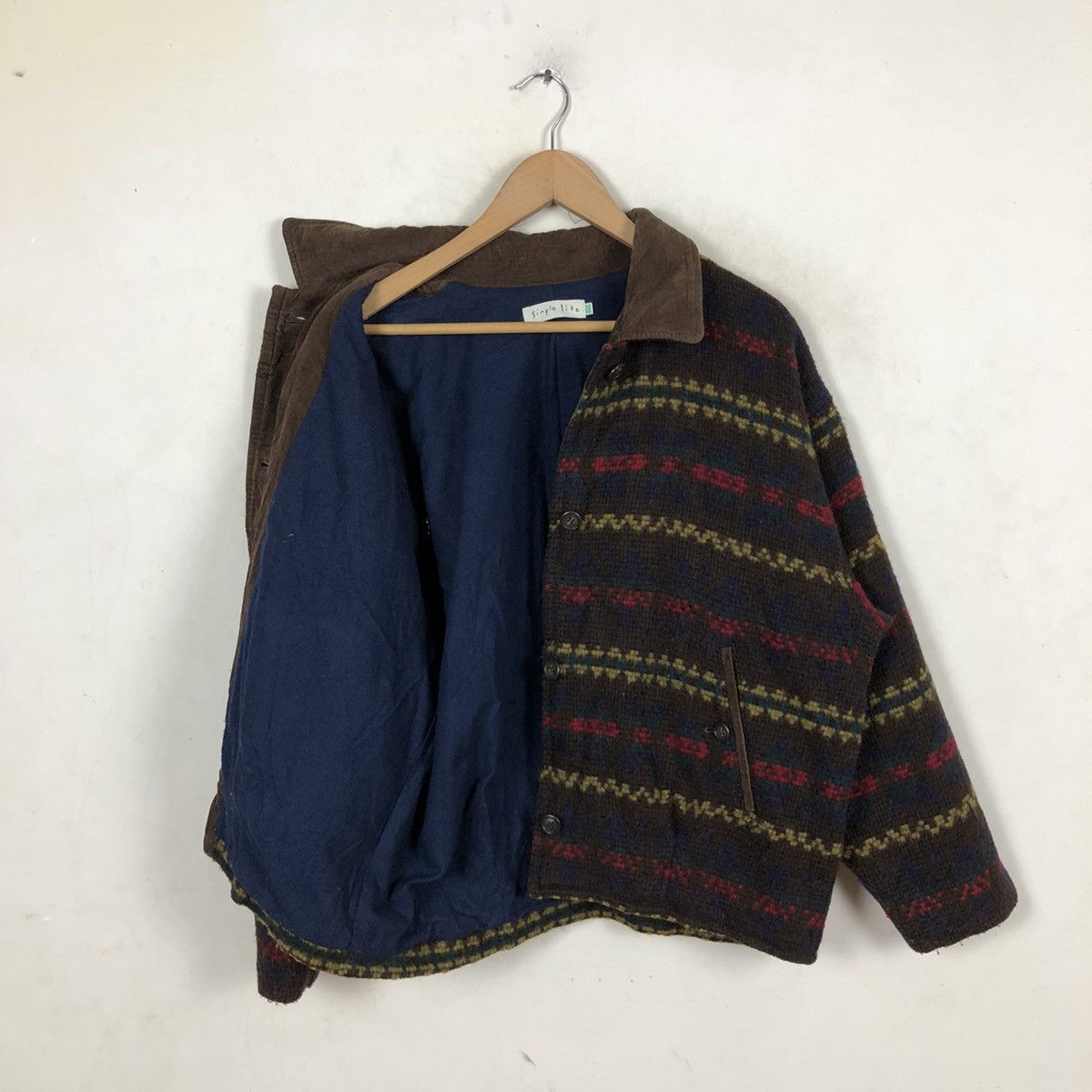 Japanese Brand VINTAGE SIMPLE LIFE NAVAJO DESIGN JACKET Size US M / EU 48-50 / 2 - 8 Thumbnail