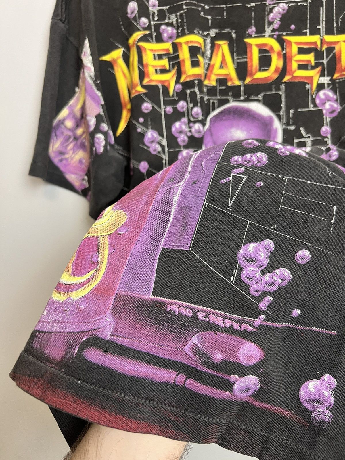 Band Tees 90s Vintage 1991 Megadeth Rock Heavy AOP Metal Band T-Shirt Size US XL / EU 56 / 4 - 13 Thumbnail
