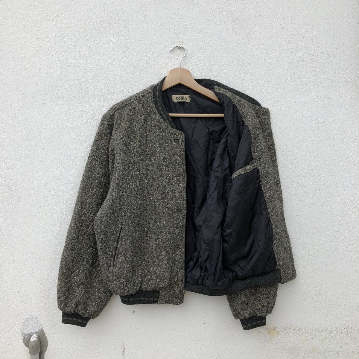 Japanese Brand VINTAGE MEN’S TOMA WOOL VARSITY JACKET Size US L / EU 52-54 / 3 - 8 Thumbnail