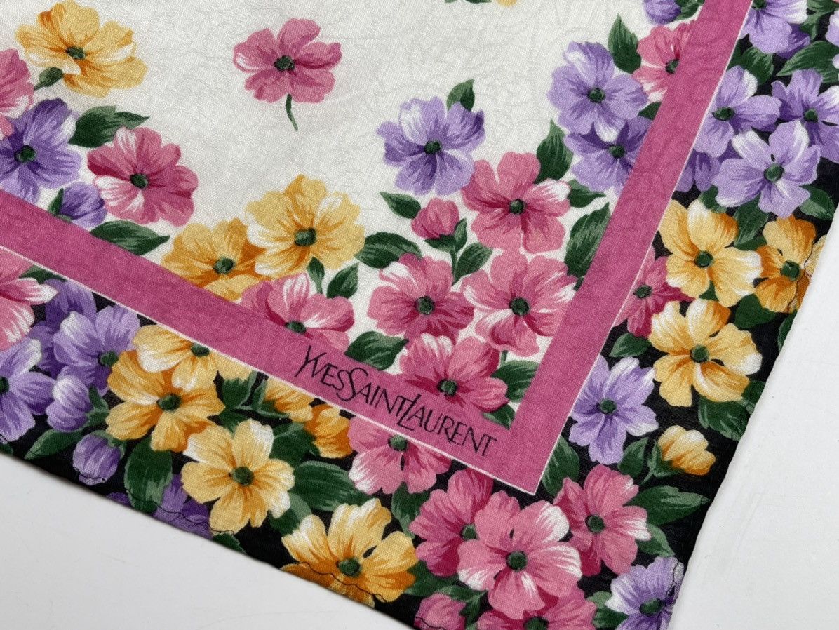 Other × Vintage × Yves Saint Laurent YSL bandana handkerchief neckerchief scarf HC0583 Size ONE SIZE - 6 Thumbnail