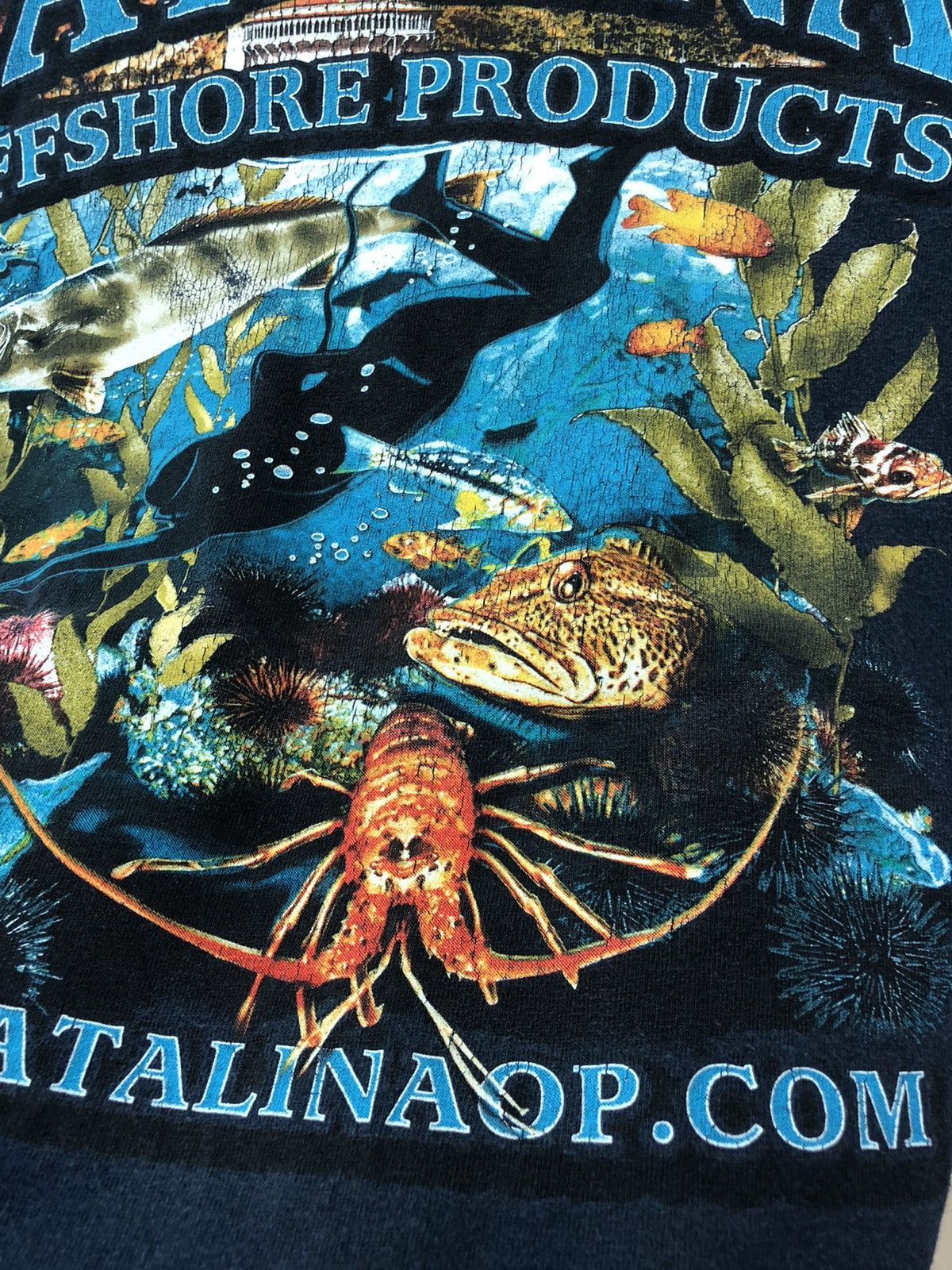 Catalina × Gildan × Vintage Vintage 90s CATALINA OFFSHORE PEODUCT big printed tshirt Size US XL / EU 56 / 4 - 7 Thumbnail