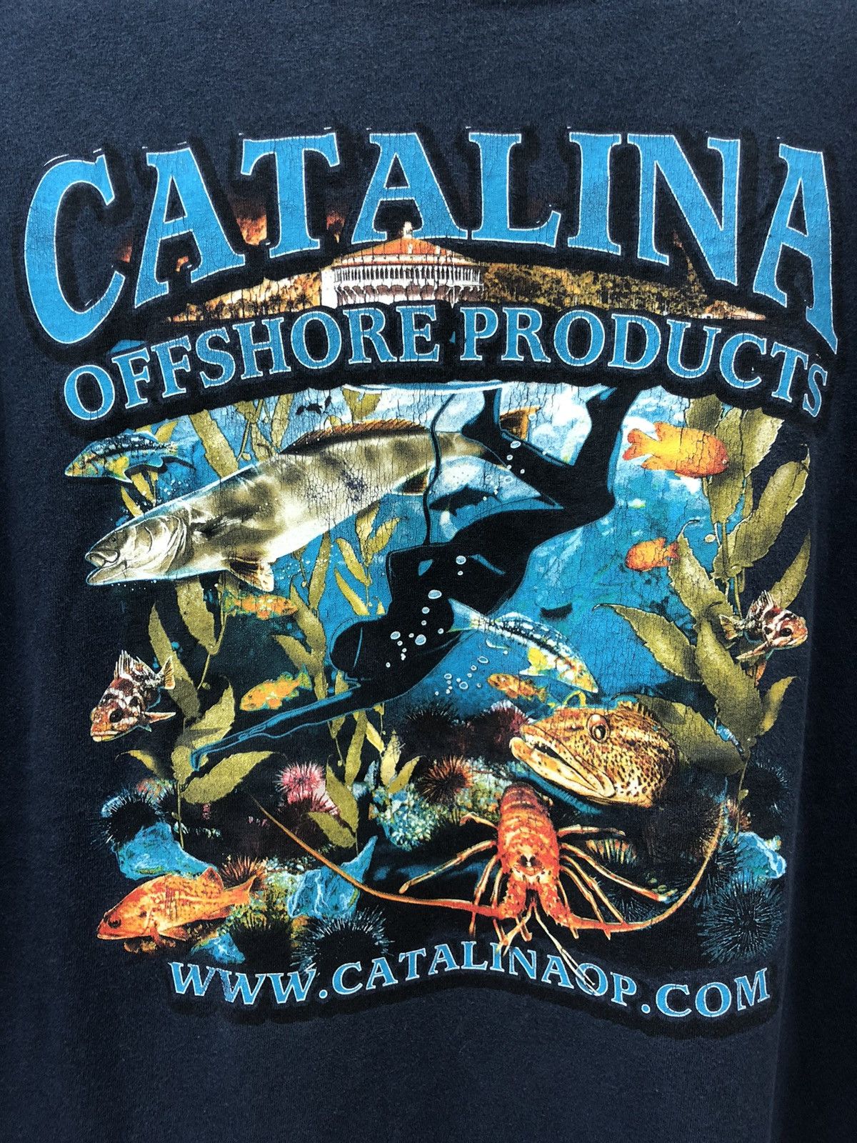 Catalina × Gildan × Vintage Vintage 90s CATALINA OFFSHORE PEODUCT big printed tshirt Size US XL / EU 56 / 4 - 4 Thumbnail
