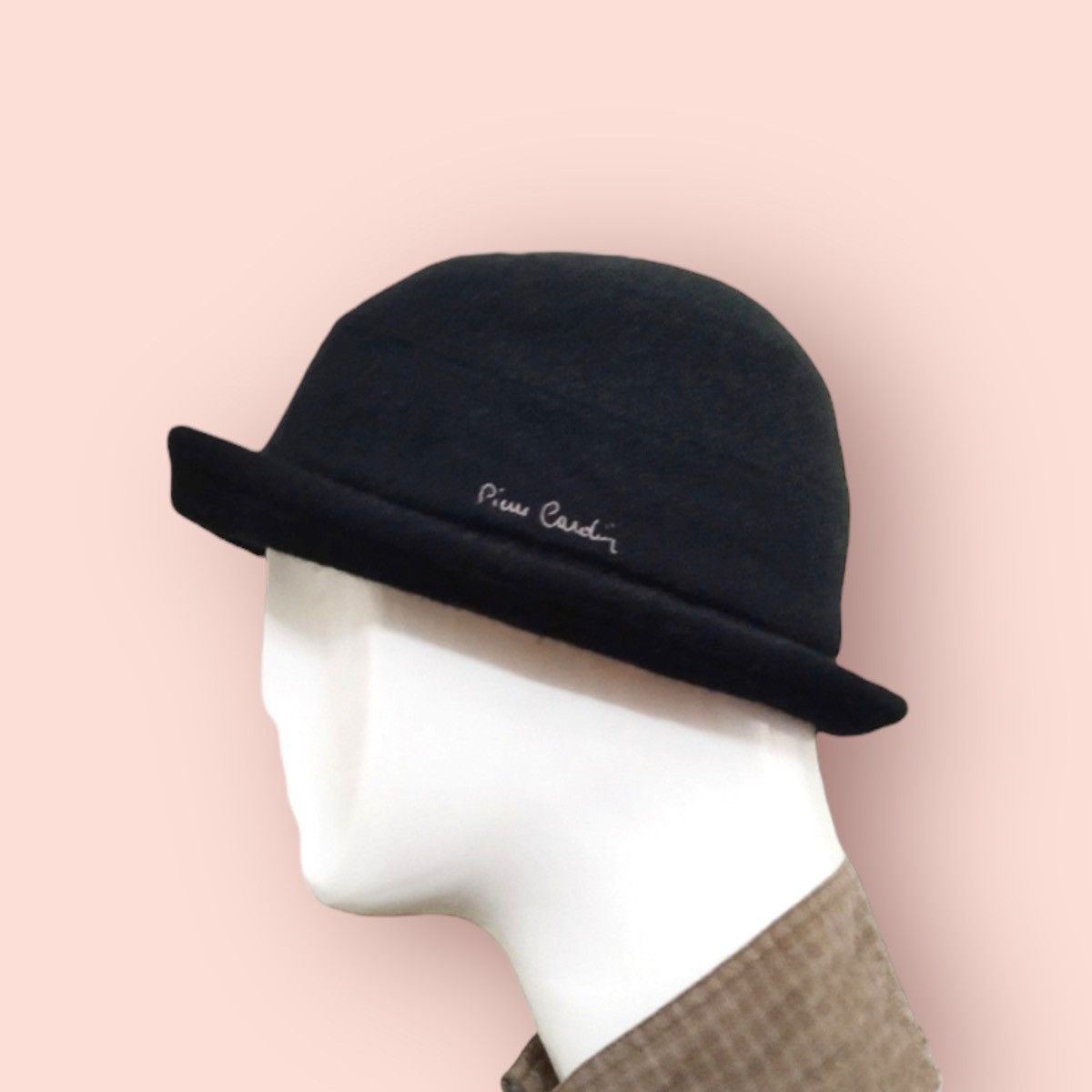 VINTAGE PIERRE CARDIN WOOL BLEND BUCKET HAT