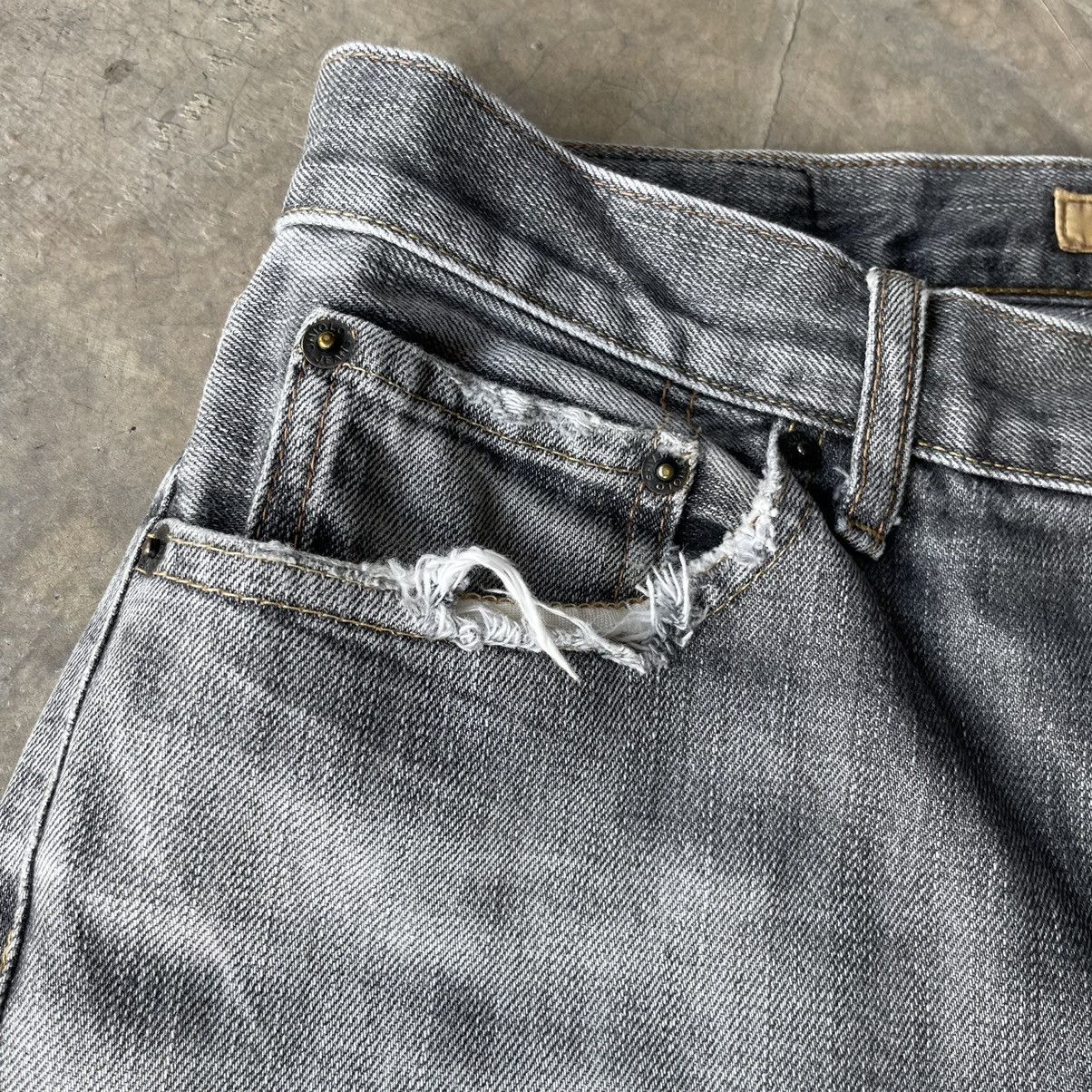 Japanese Brand Vintage Japanese Faded Black Denim Jeans Pants W33x33.5 Size US 33 - 8 Thumbnail