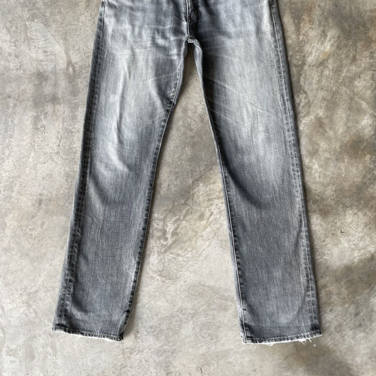 Japanese Brand Vintage Japanese Faded Black Denim Jeans Pants W33x33.5 Size US 33 - 6 Thumbnail