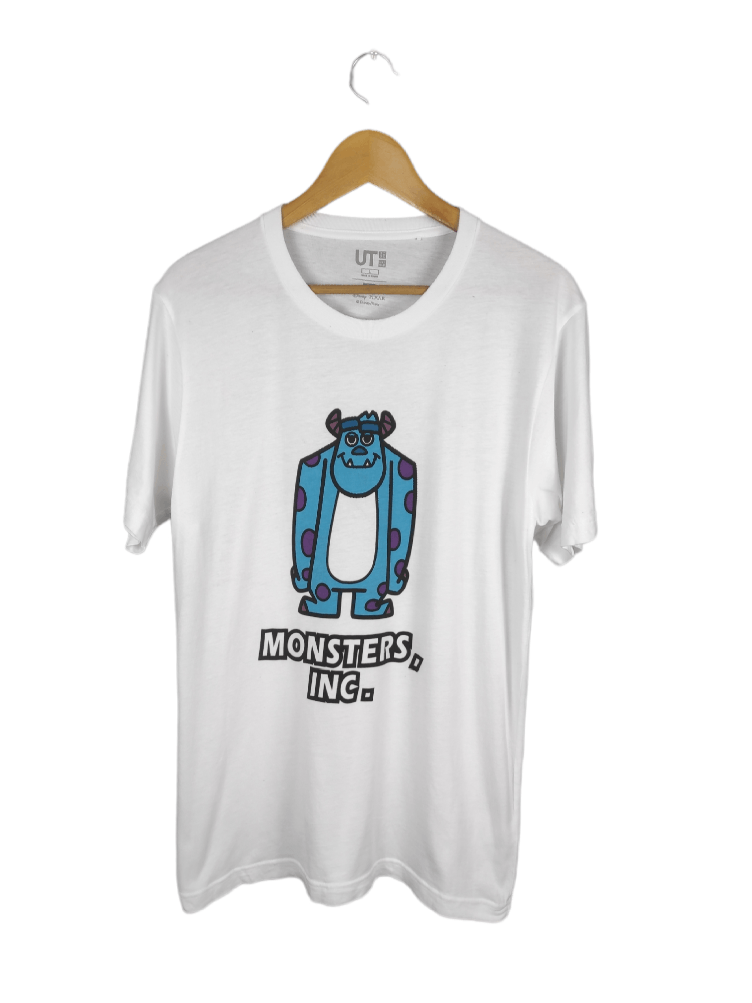 Japanese Brand Monsters Inc Movie x Uniqlo Cartoon Shirt Size US L / EU 52-54 / 3 - 1 Thumbnail