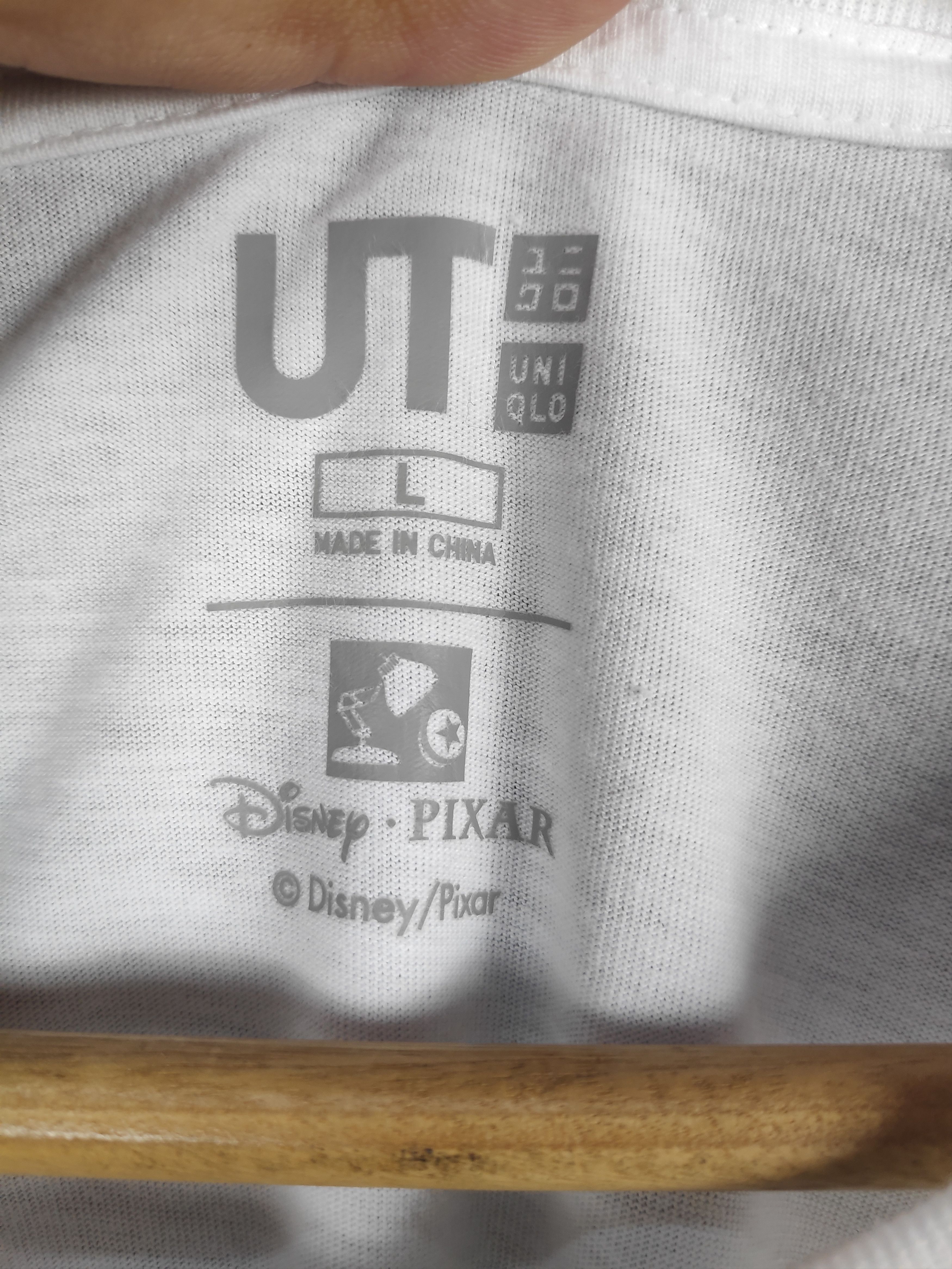 Japanese Brand Monsters Inc Movie x Uniqlo Cartoon Shirt Size US L / EU 52-54 / 3 - 5 Thumbnail
