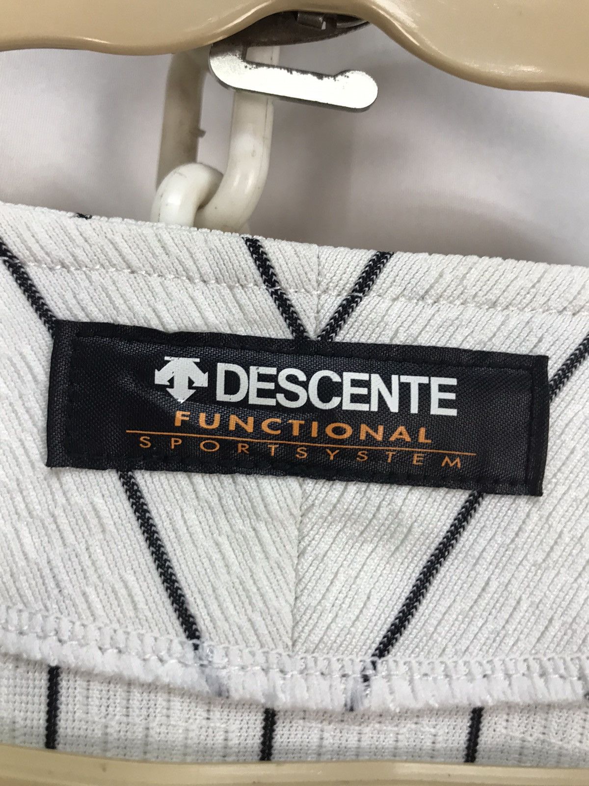 Descente × Japanese Brand Storm spellout baseball jersey button up by descente Size US L / EU 52-54 / 3 - 3 Thumbnail