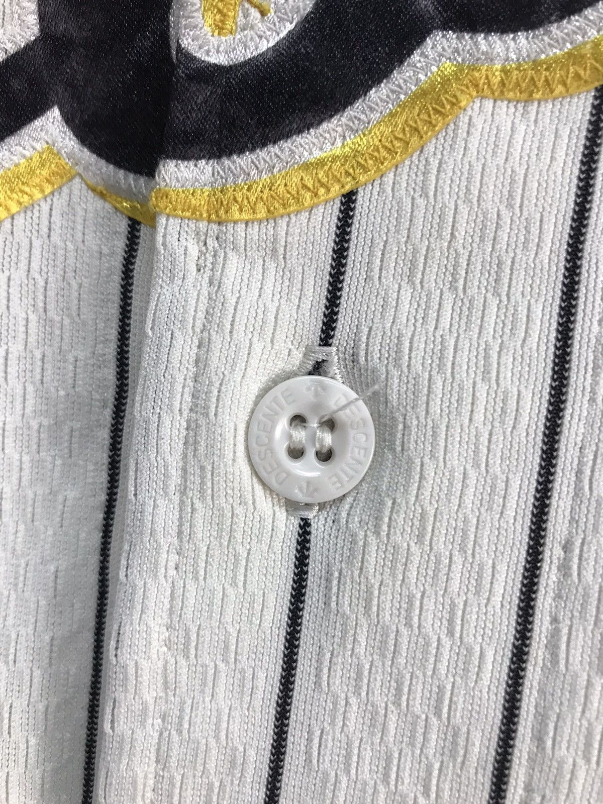Descente × Japanese Brand Storm spellout baseball jersey button up by descente Size US L / EU 52-54 / 3 - 8 Thumbnail