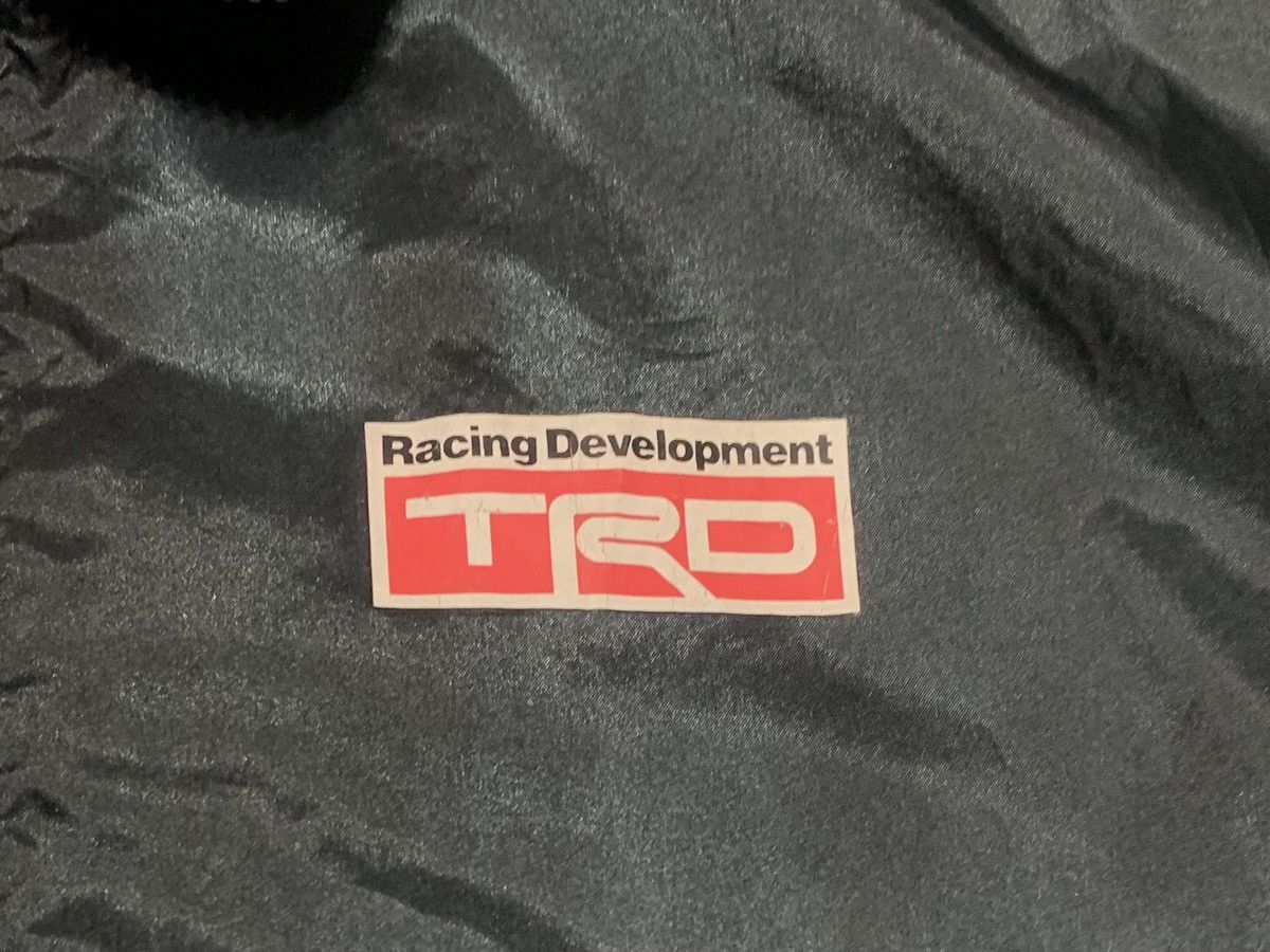 Vintage Vintage 90s Toyota TRD Big Logo Windbreaker Jacket Size US L / EU 52-54 / 3 - 6 Thumbnail