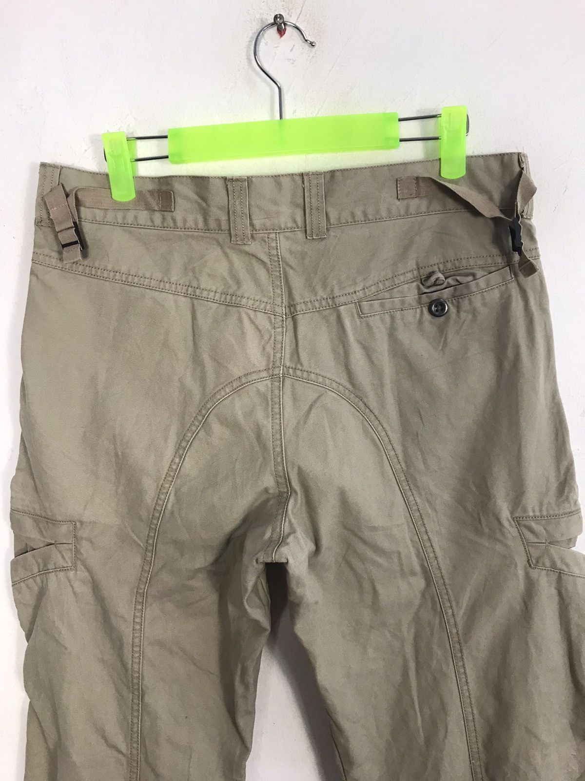 Nike Nike Beige Khakis Pant Tactical Cargo Multi Pockets Trouser Size US 33 - 4 Thumbnail