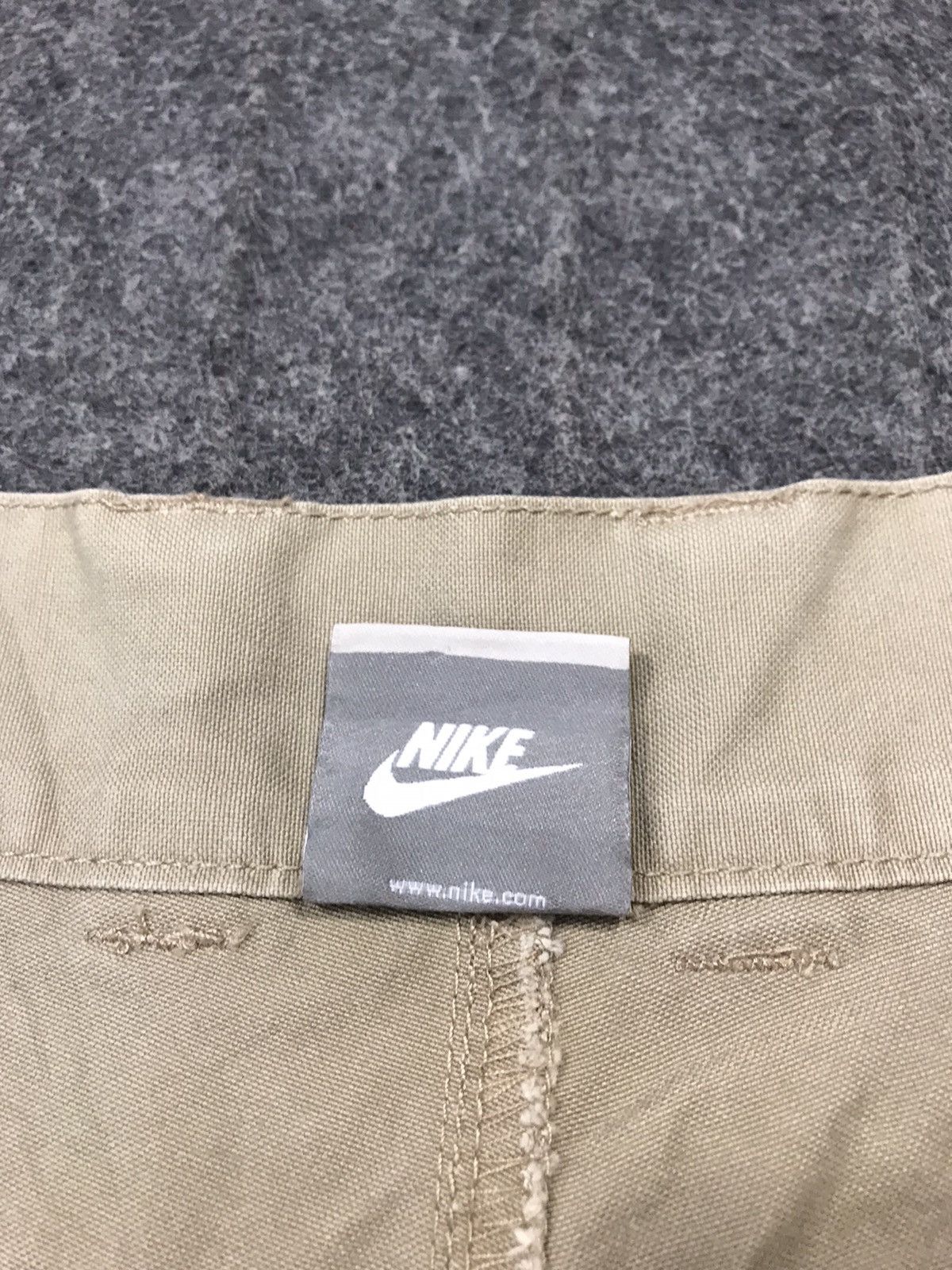 Nike Nike Beige Khakis Pant Tactical Cargo Multi Pockets Trouser Size US 33 - 10 Thumbnail