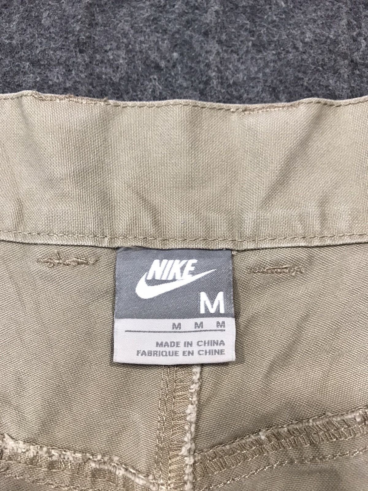 Nike Nike Beige Khakis Pant Tactical Cargo Multi Pockets Trouser Size US 33 - 9 Thumbnail