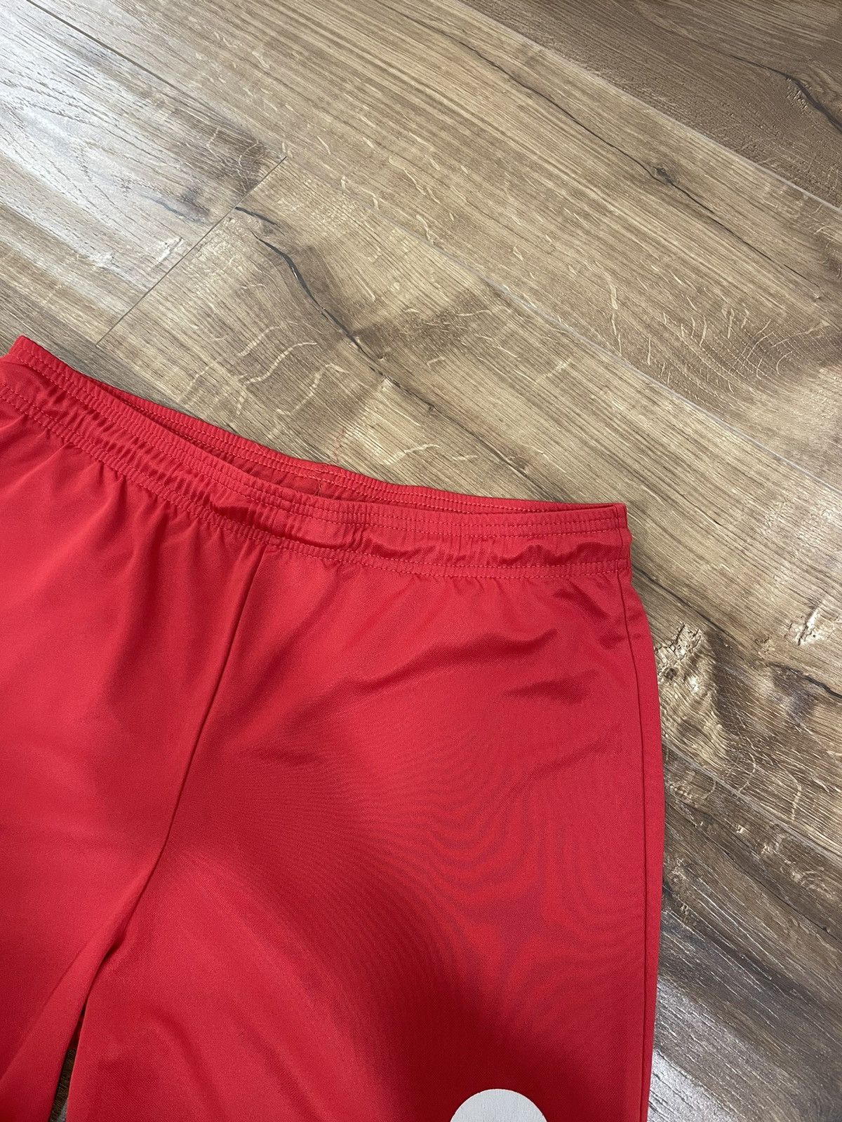 Nike Vintage Nike Y2K Swoosh Drill Red Shorts Size M Size US 32 / EU 48 - 4 Thumbnail