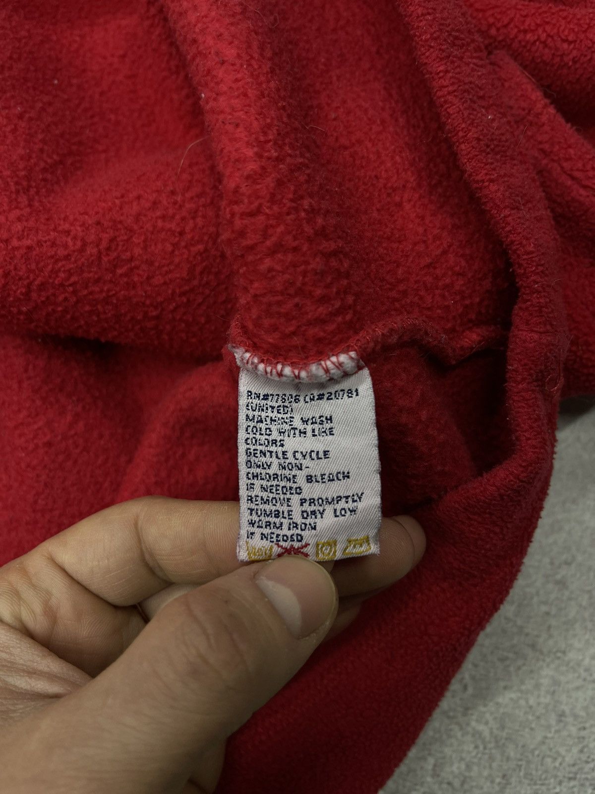Tommy Hilfiger × Vintage Vintage Tommy Hilfiger Fleece Jacket Big Logo Y2K Size US XL / EU 56 / 4 - 6 Thumbnail
