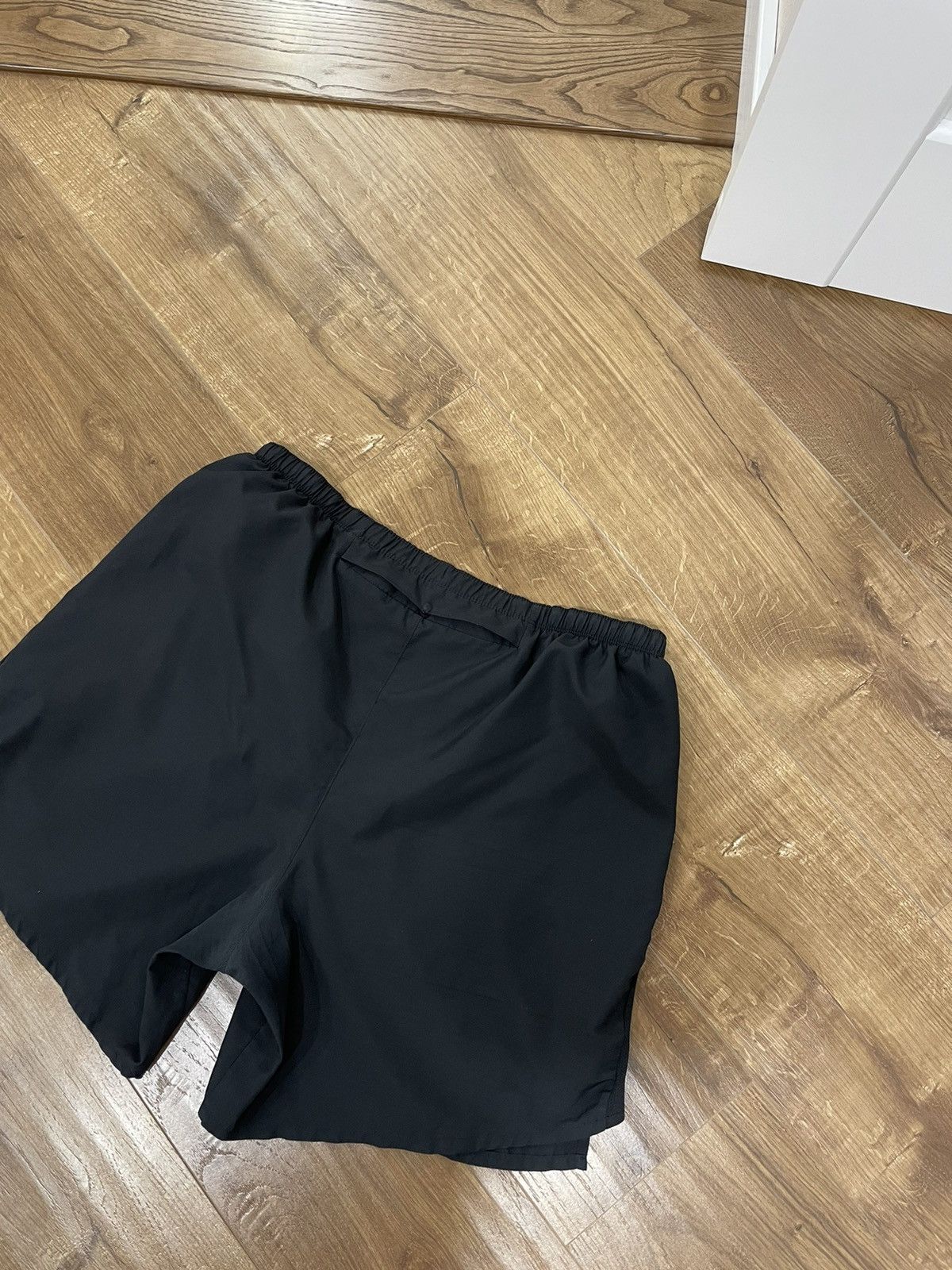 Nike Vintage Nike Y2K Swoosh Drill Black Shorts Size XL Size US 36 / EU 52 - 7 Thumbnail
