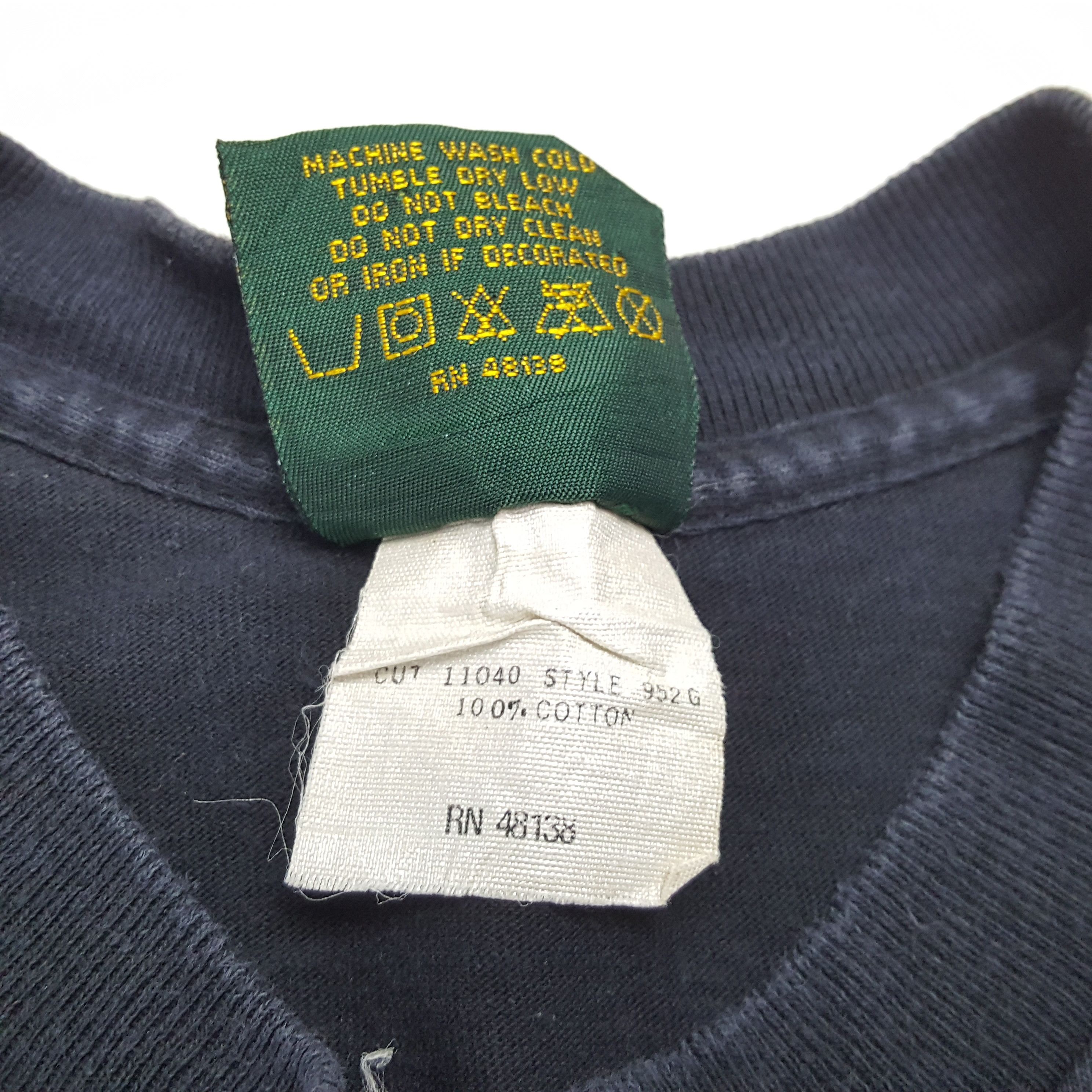 NFL × NHL × Vintage Vintage SAN JOSE SHARKS Hockey Ice NFL Team T-Shirts Size US M / EU 48-50 / 2 - 6 Thumbnail