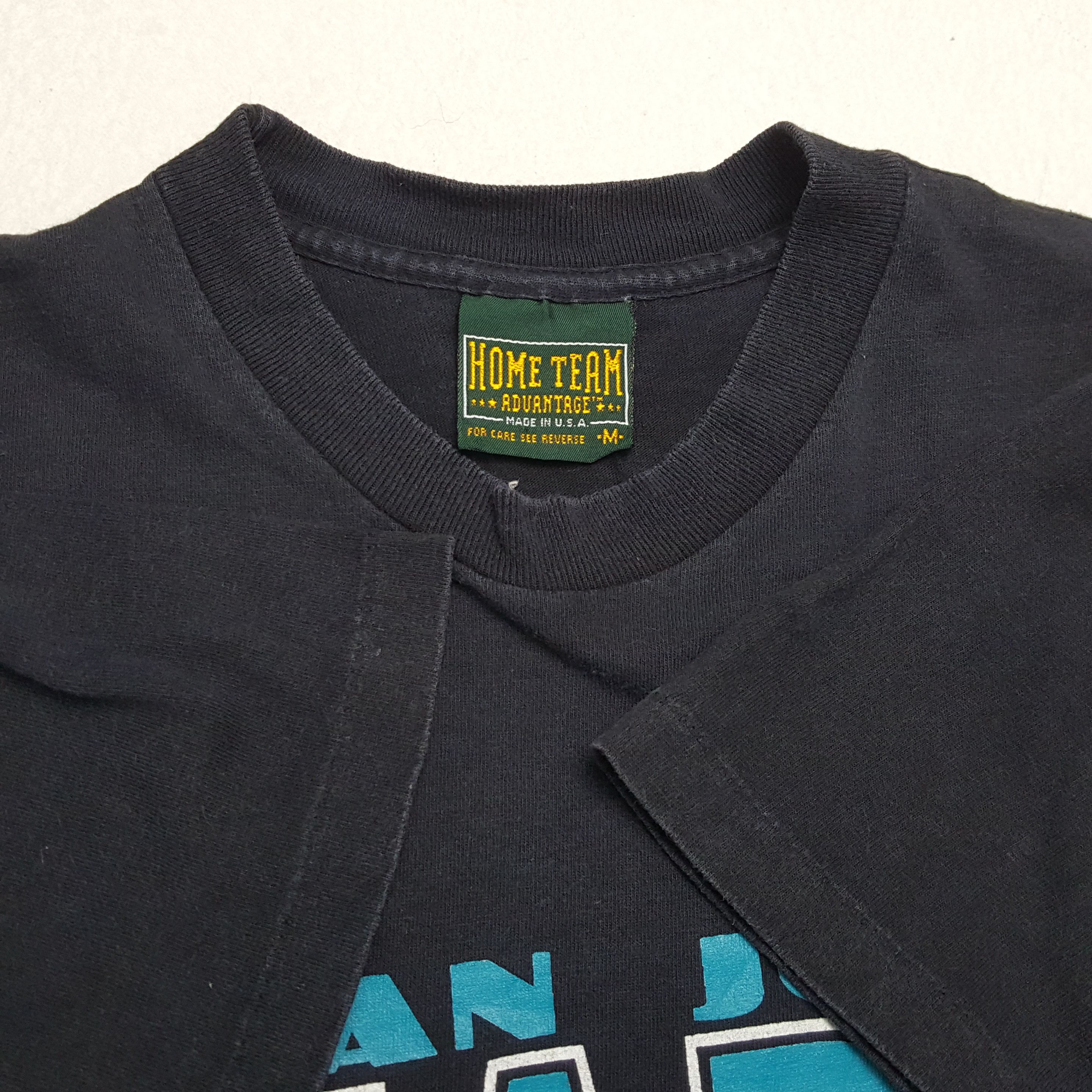 NFL × NHL × Vintage Vintage SAN JOSE SHARKS Hockey Ice NFL Team T-Shirts Size US M / EU 48-50 / 2 - 5 Thumbnail