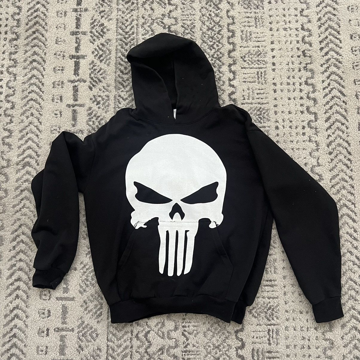 image of Warren Lotas Warrent Lotas Hoodie Punisher in Black, Men's (Size XL)