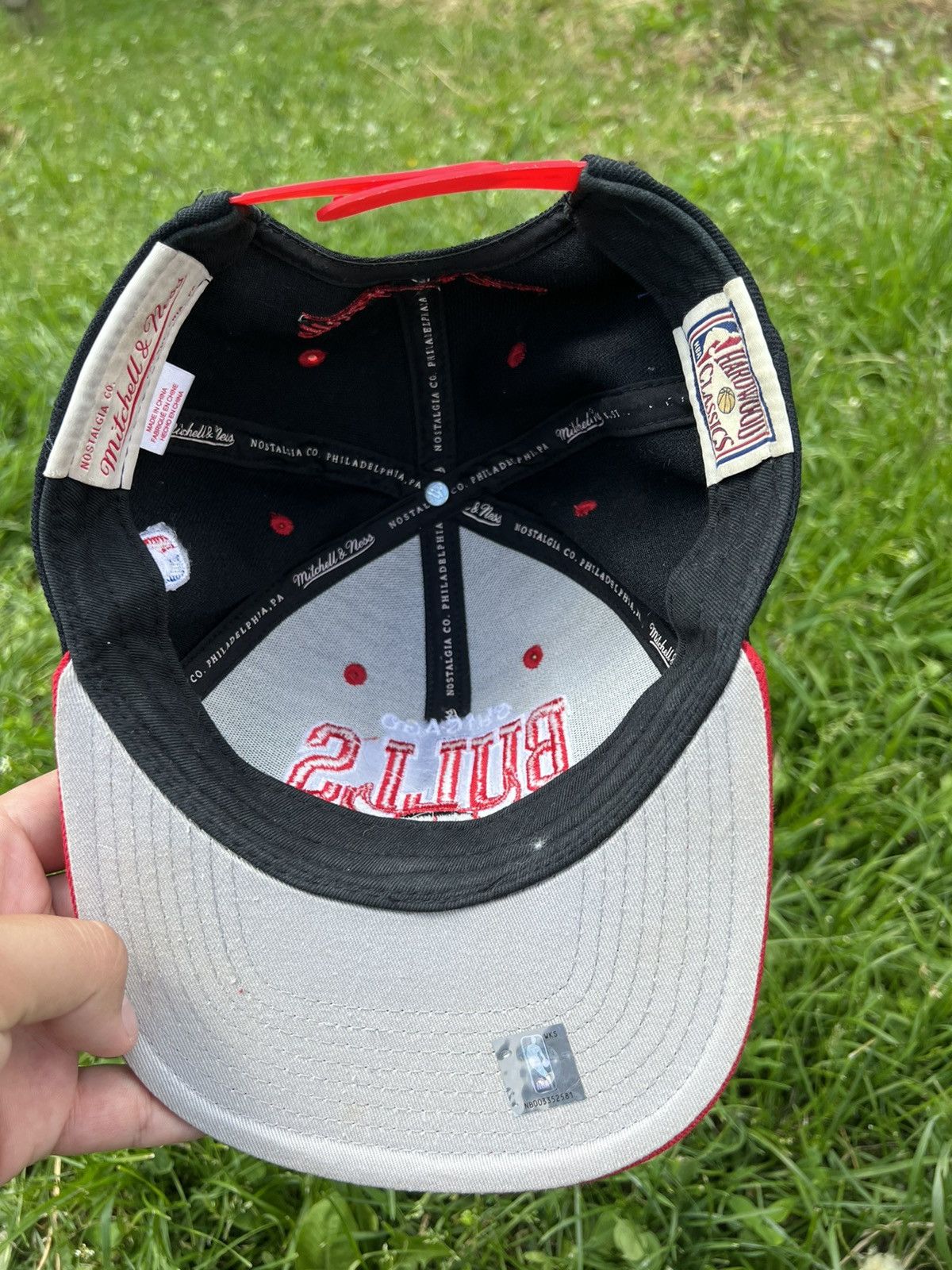 Mitchell & Ness Chicago Bulls Mitchell and Ness Adjustable Snap-back Hat Cap Size ONE SIZE - 8 Thumbnail
