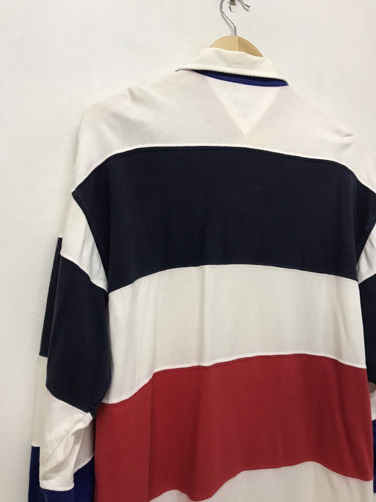 Tommy Hilfiger Vintage Tommy Hilfiger Rugby Long Sleeve Shirt Size US L / EU 52-54 / 3 - 16 Thumbnail