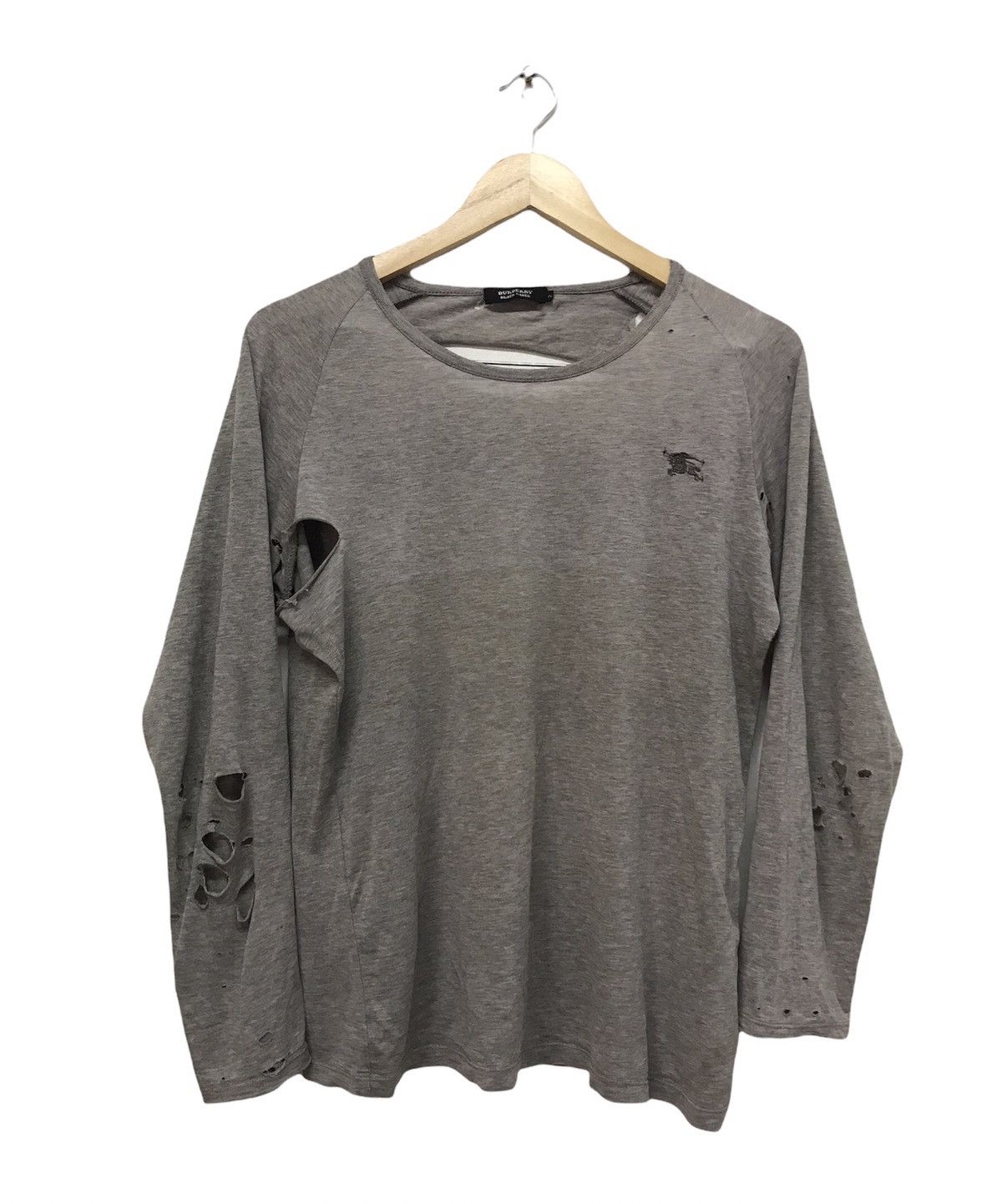 Burberry Rare❗️Burberry Distressed Long Sleeve T-Shirt Size M / US 6-8 / IT 42-44 - 1 Thumbnail