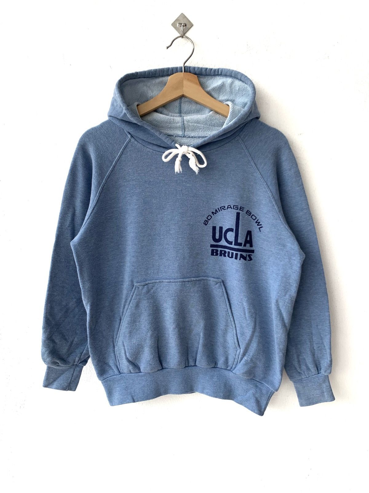 Japanese Brand UCLA Bruins Bomirage Bowl Pullover Hoodie Size US S / EU 44-46 / 1 - 1 Thumbnail