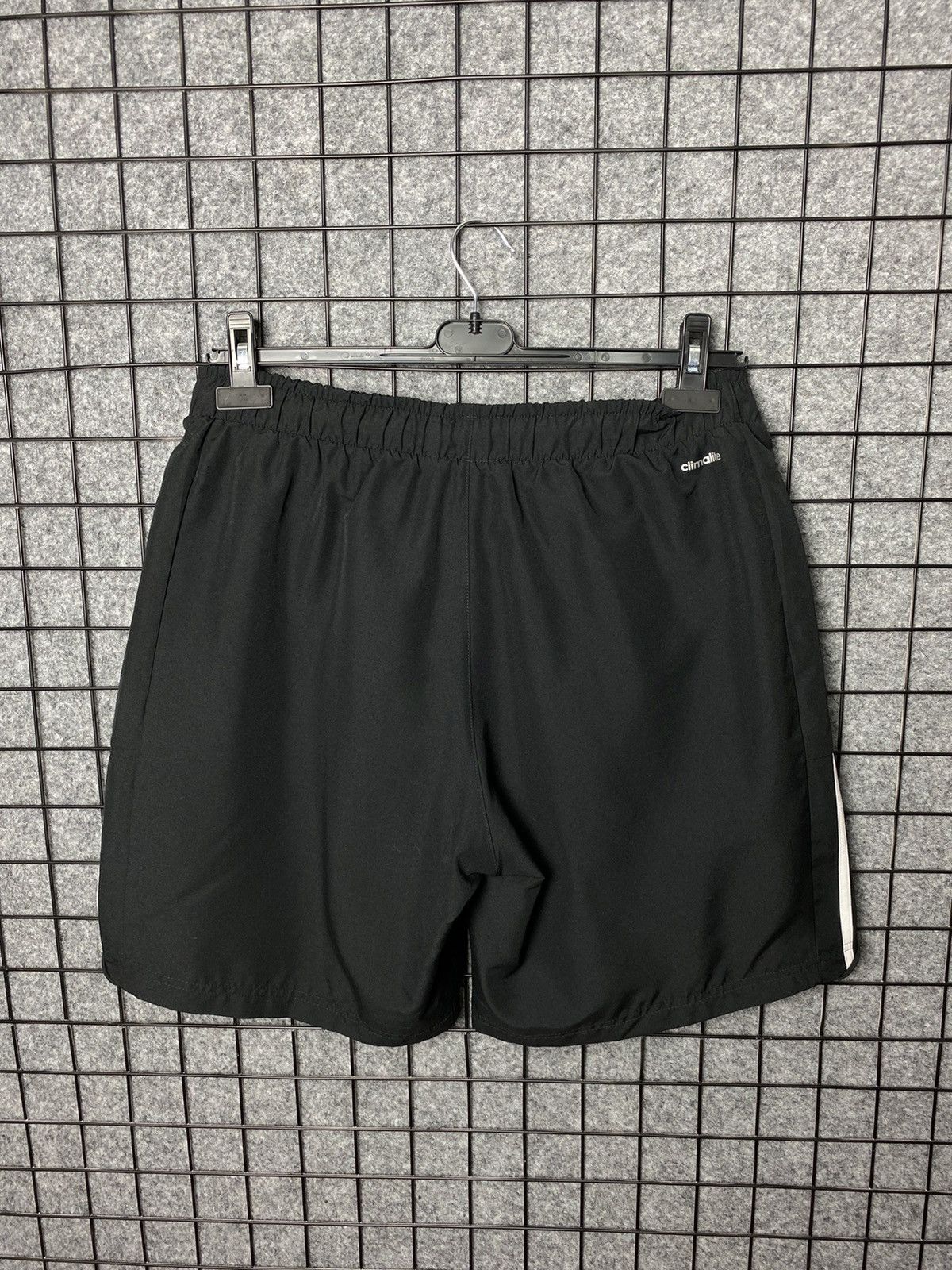 Adidas × Vintage Adidas Sport Essentials Vintage Shorts Size L Size US 34 / EU 50 - 5 Thumbnail