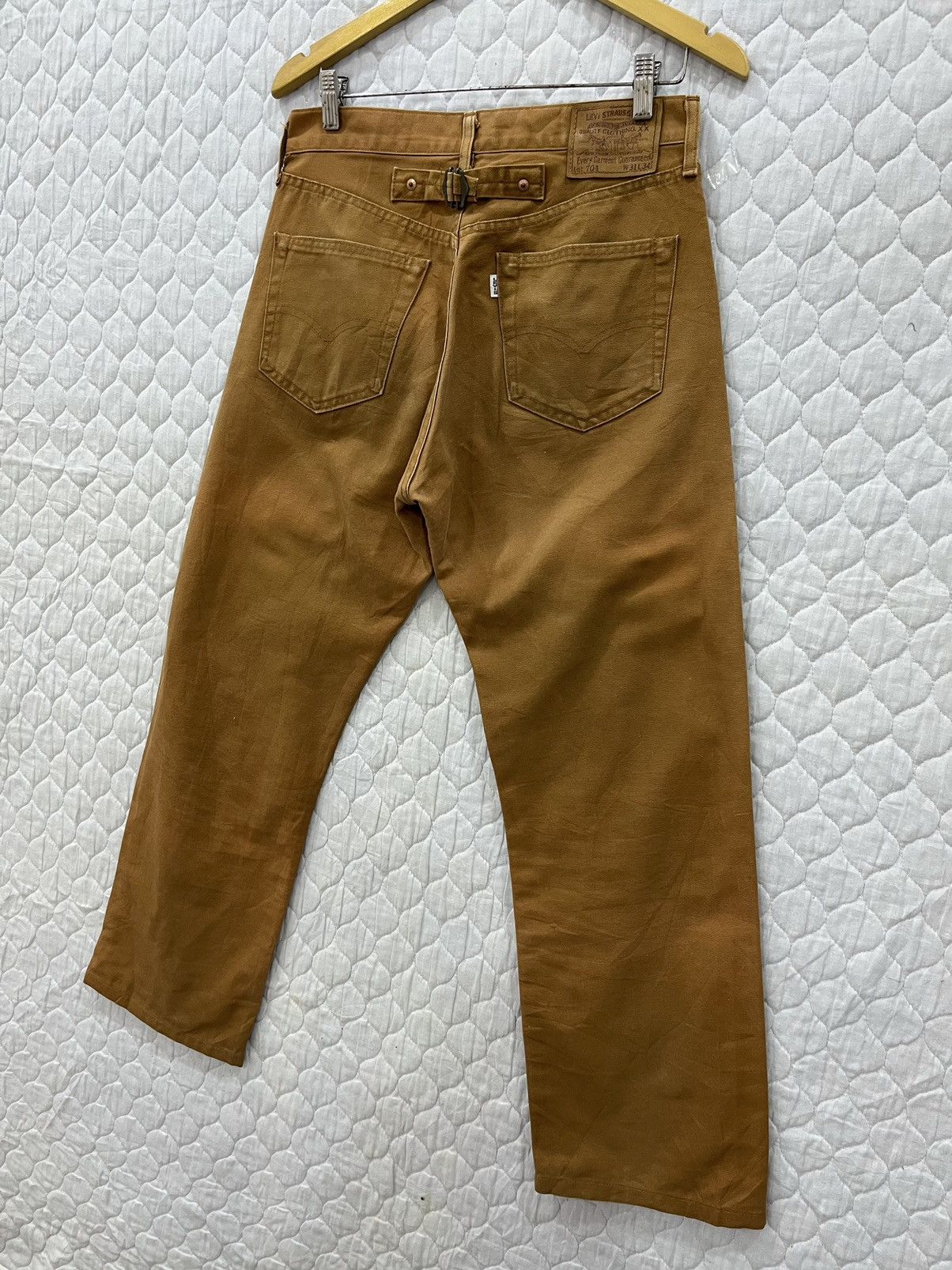 Levi's (Hh). VINTAGE LEVIS BIG E BUCKLE BACK LOT 704 Size US 31 - 2 Thumbnail